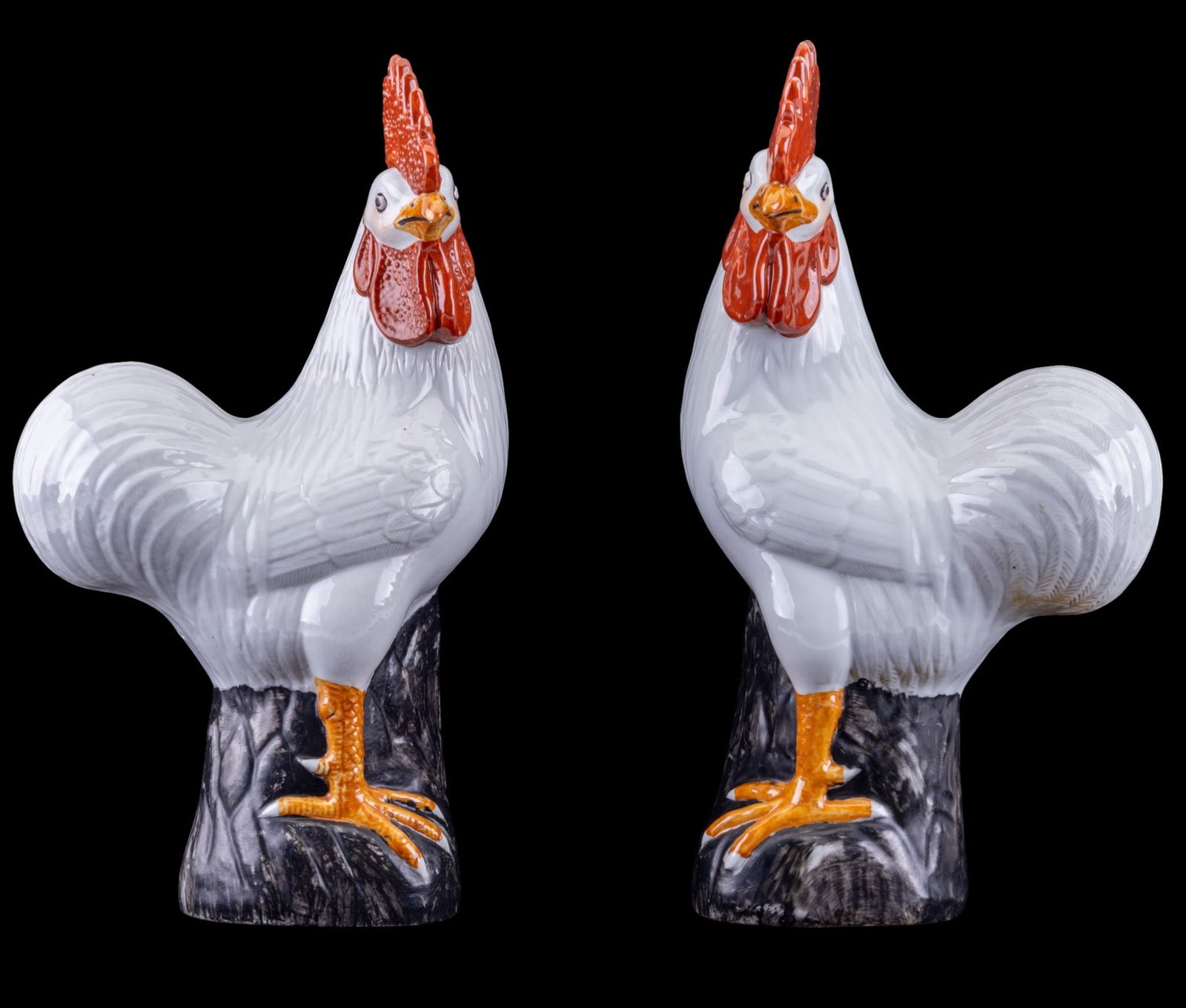 Chinese Export Porcelain Rooster Statuettes (1 of 7)