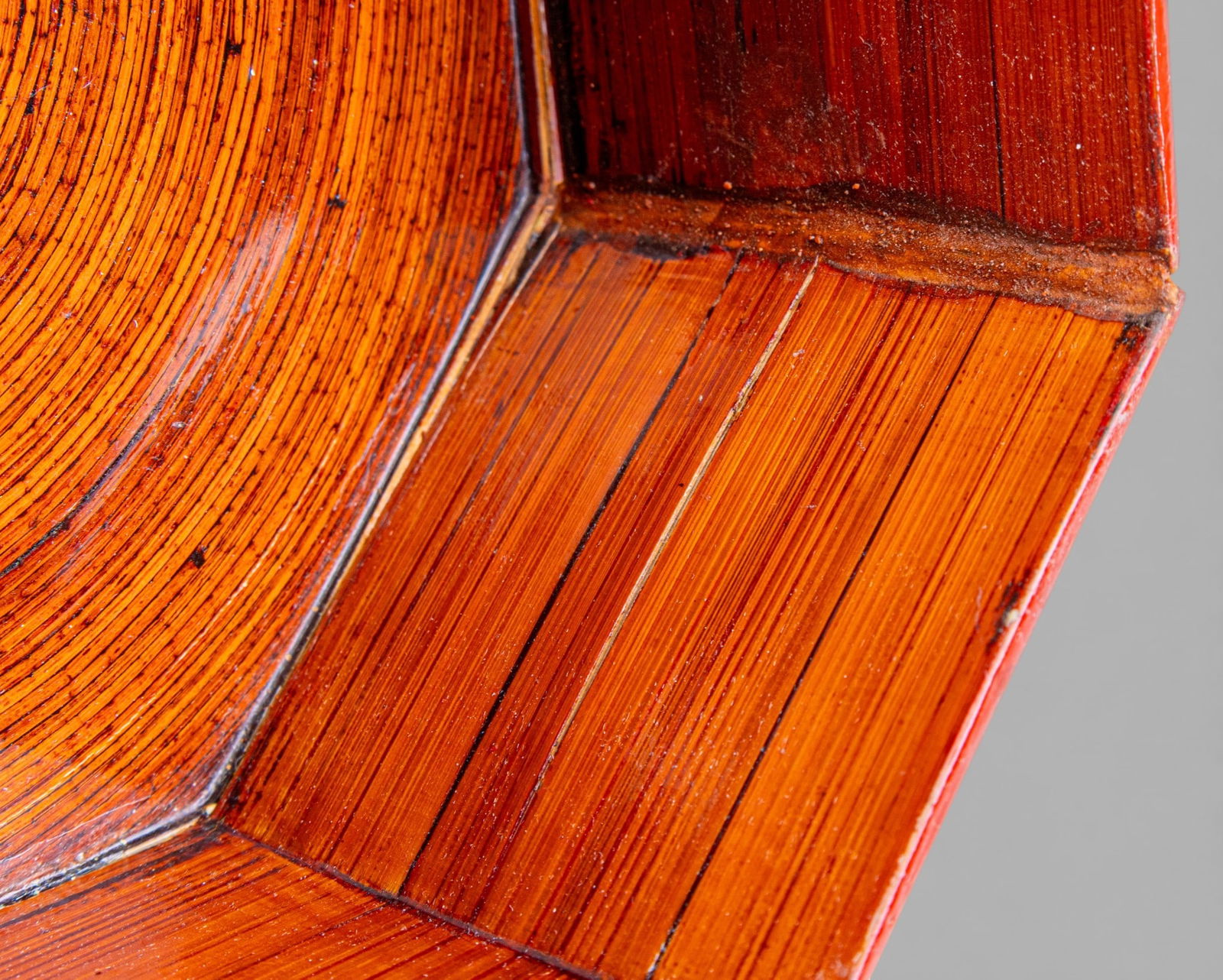 Early Chinese Lacquer Dragon Box - 10