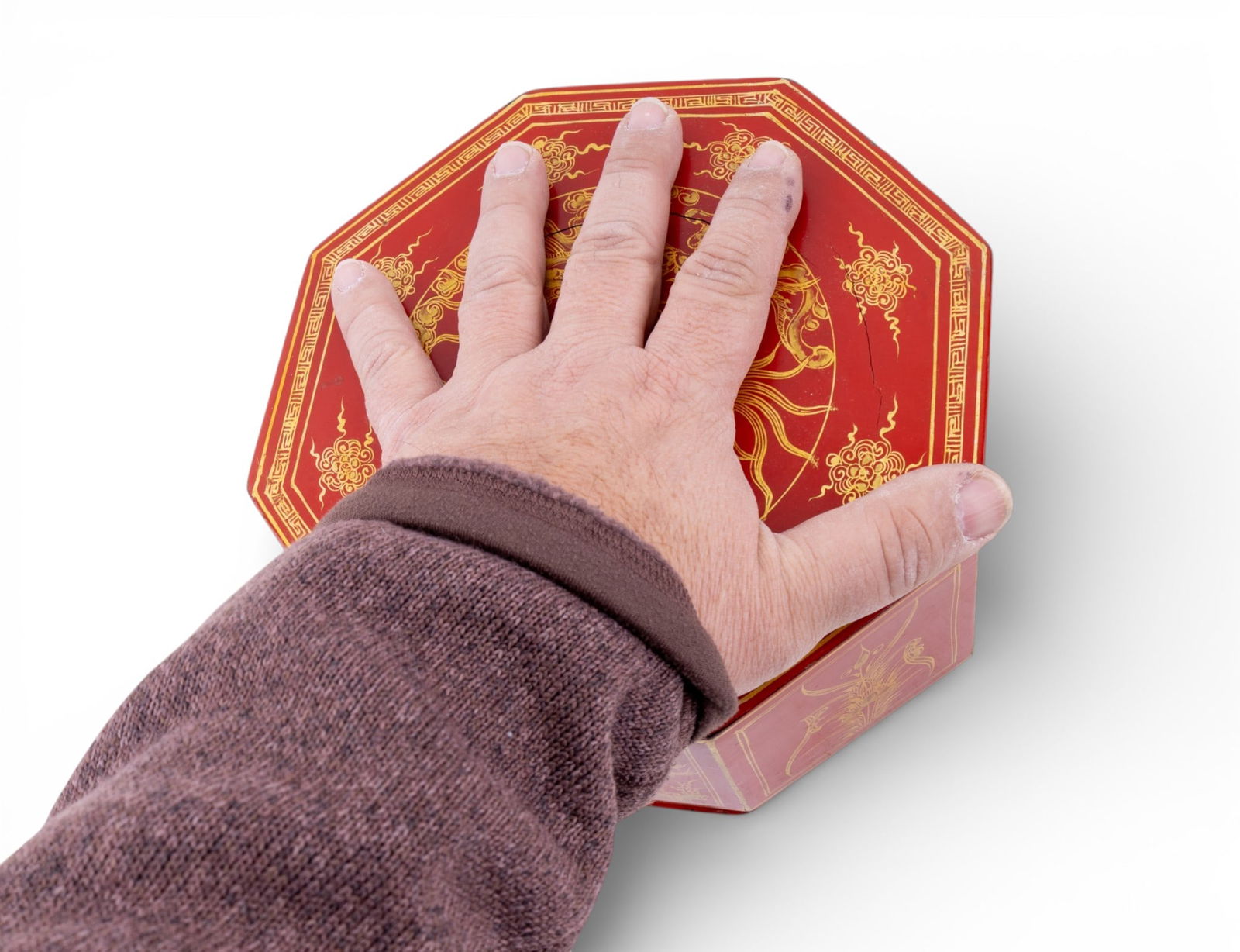 Early Chinese Lacquer Dragon Box - 13