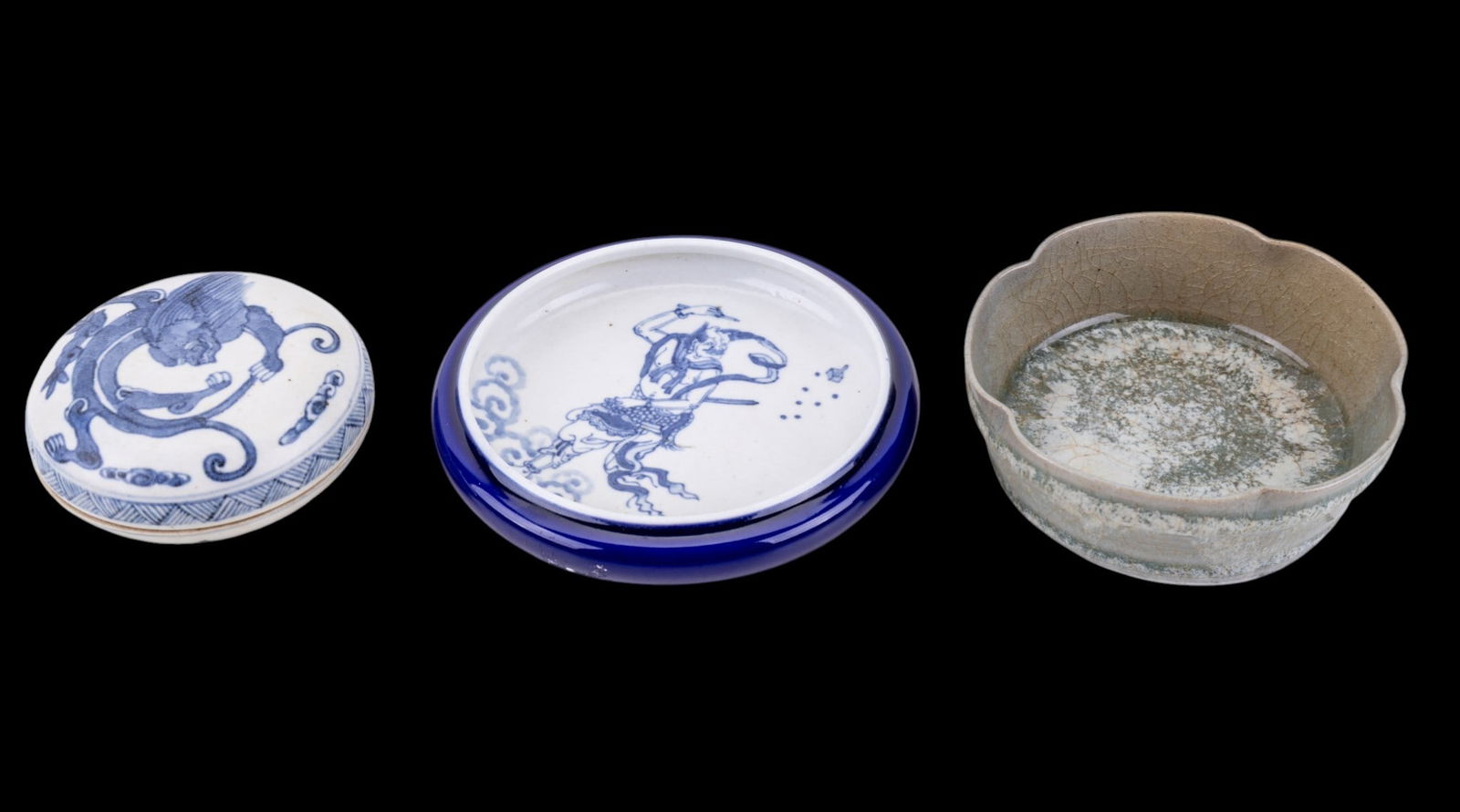 Asian Porcelain/Ceramic (3Pcs): Group of 3 Asian items including a chawan matcha tea bowl with crackle glaze and scalloped rim, a Chinese blue and white porcelain brush washer or small bowl decorated with a figure and clouds, and a