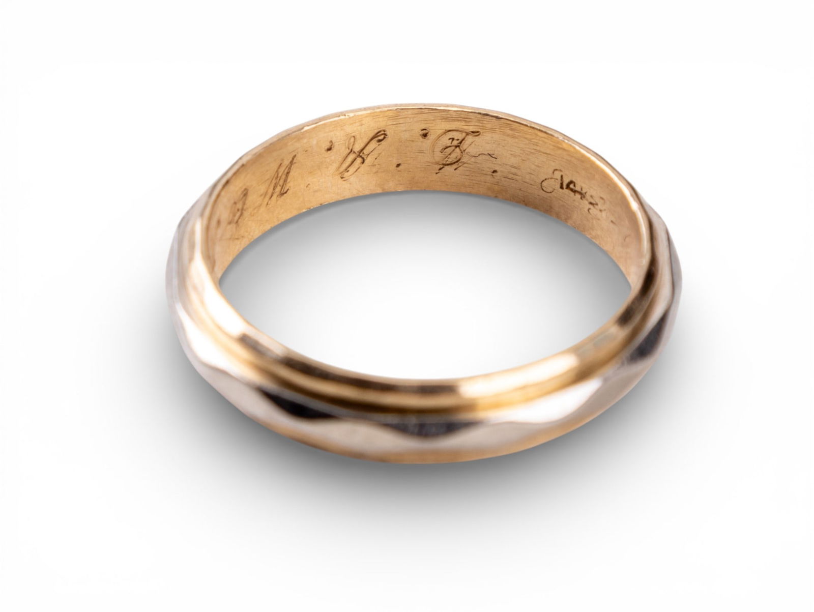 14k Gold Patterned Ring - 5