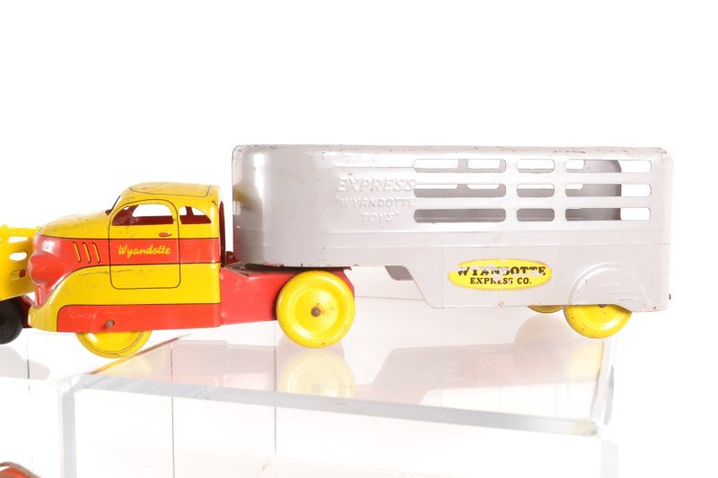 Wyandotte Four Piece Truck Lot - 2