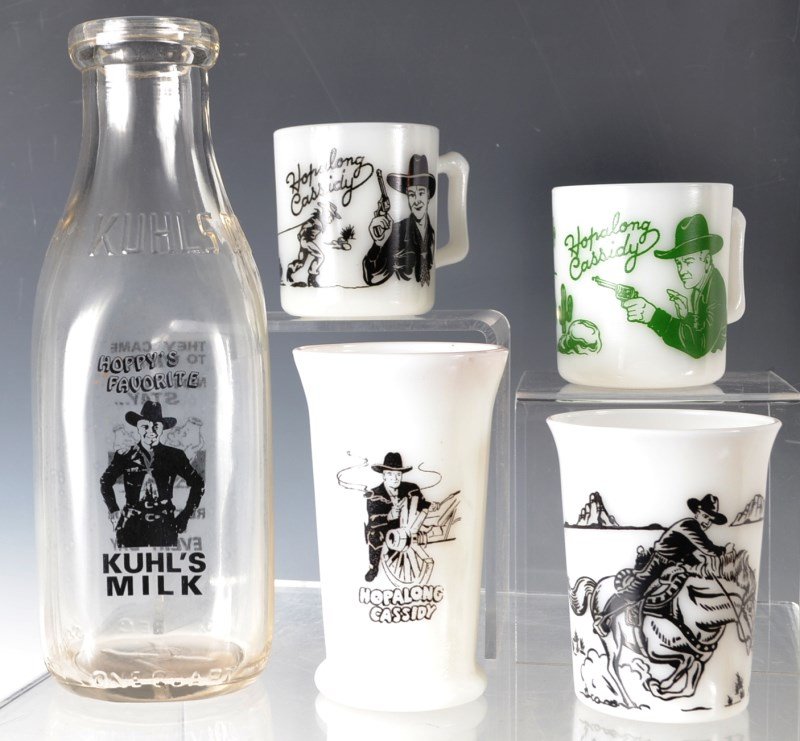 Hopalong Cassidy Milk Bottle and Mugs/Glasses 1950's: 1950's one “Hopalong Cassidy” milk bottle and 4 mugs/glasses