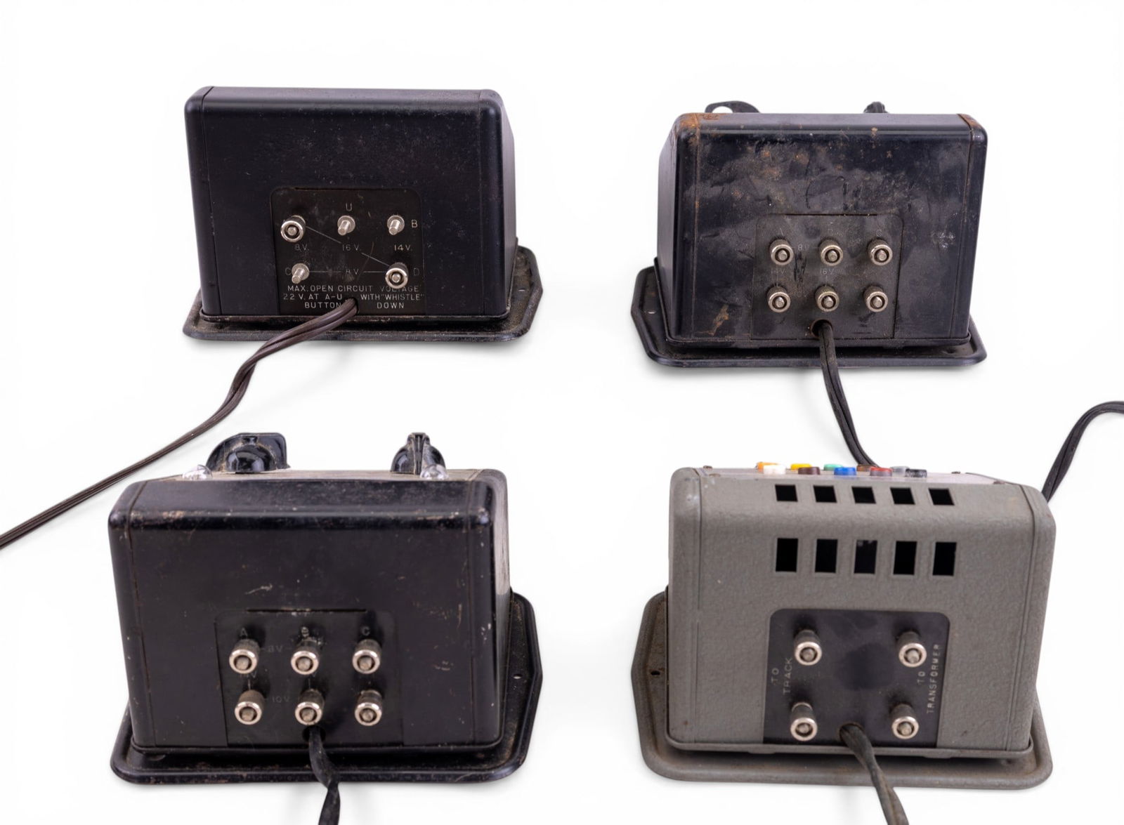 Lionel Model Train Transformers (4) - 3