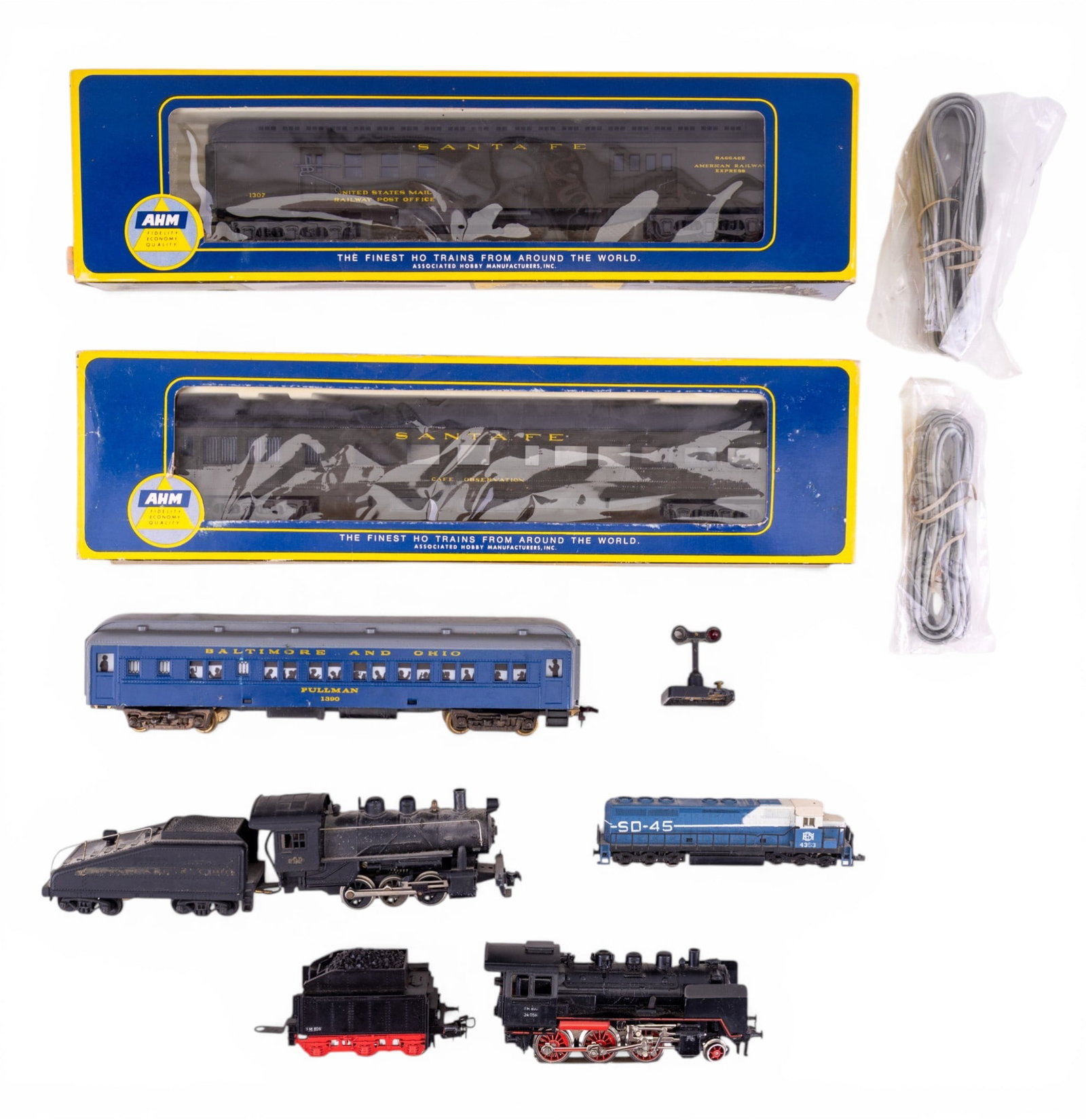 AHM, Atlas, Marklin & Other Various Gauge Trains (1 of 15)