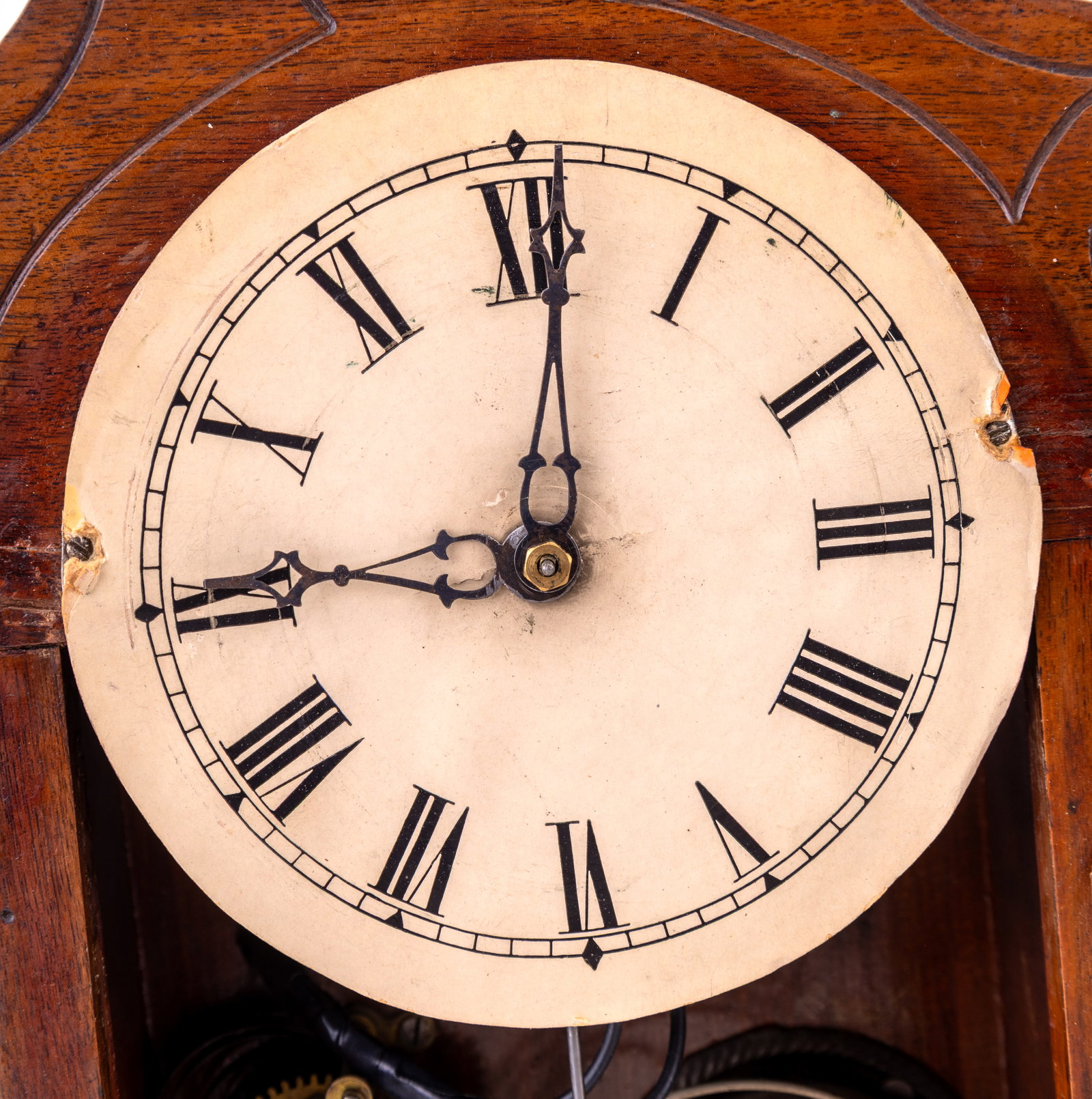 Pluto Wm. Gilbert Electrified Gingerbread Clock - 3