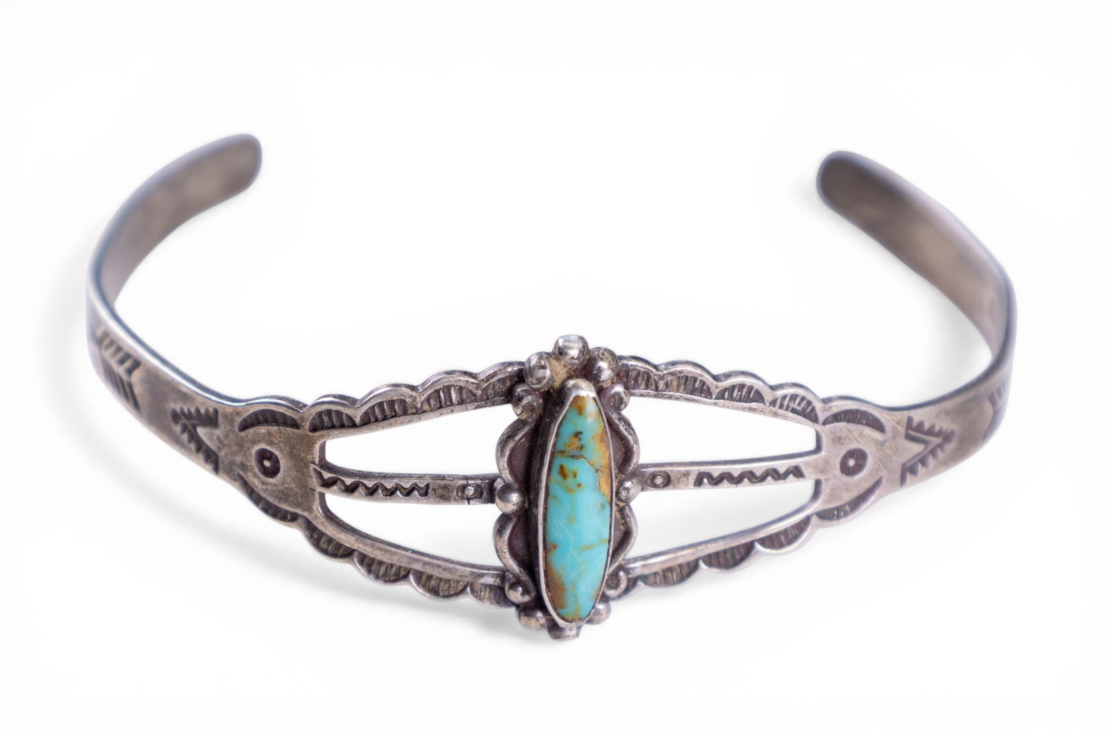 Native Necklaces and Bracelets - 8