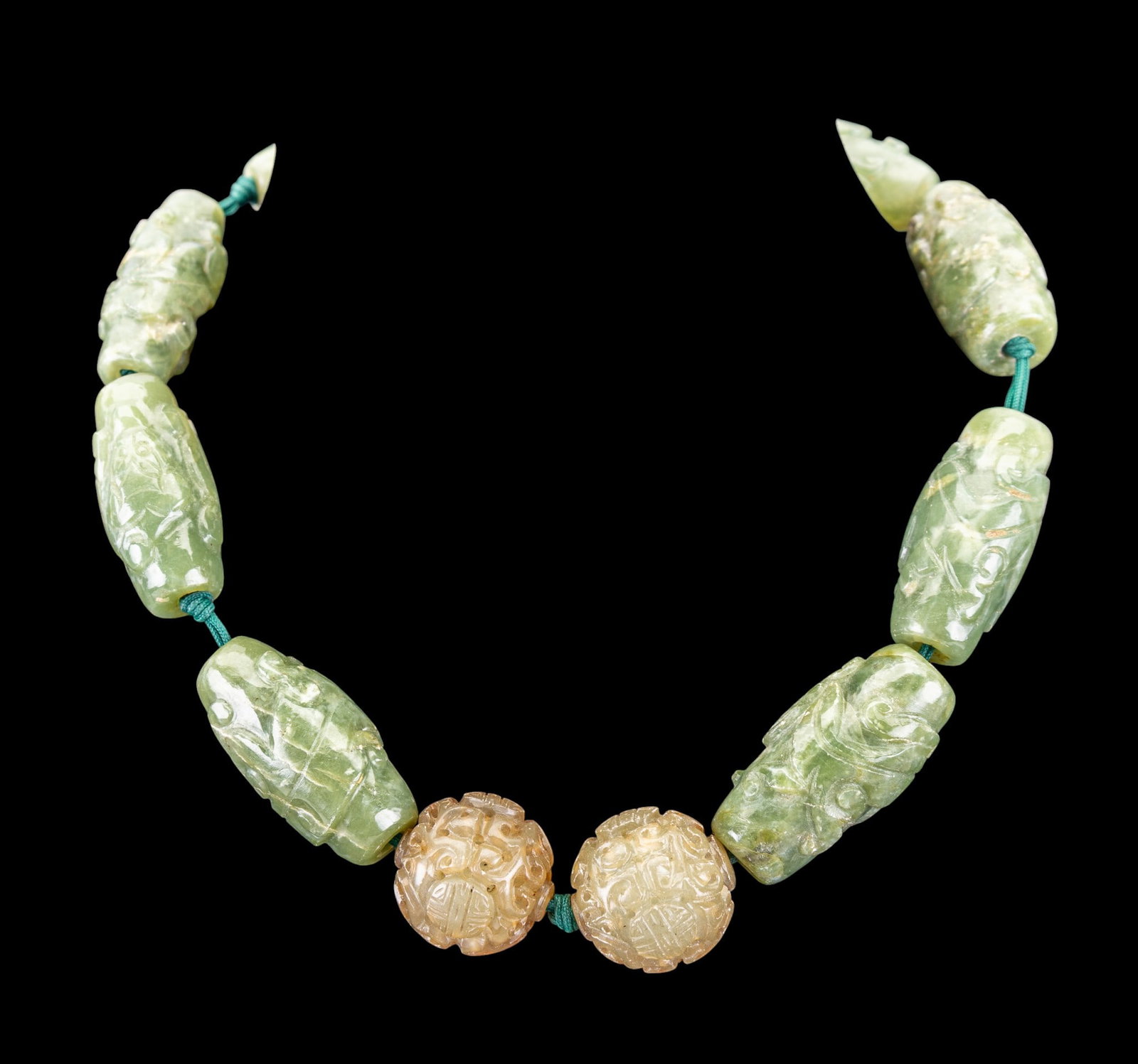 Abraded Green Hardstone Necklace (1 of 3)