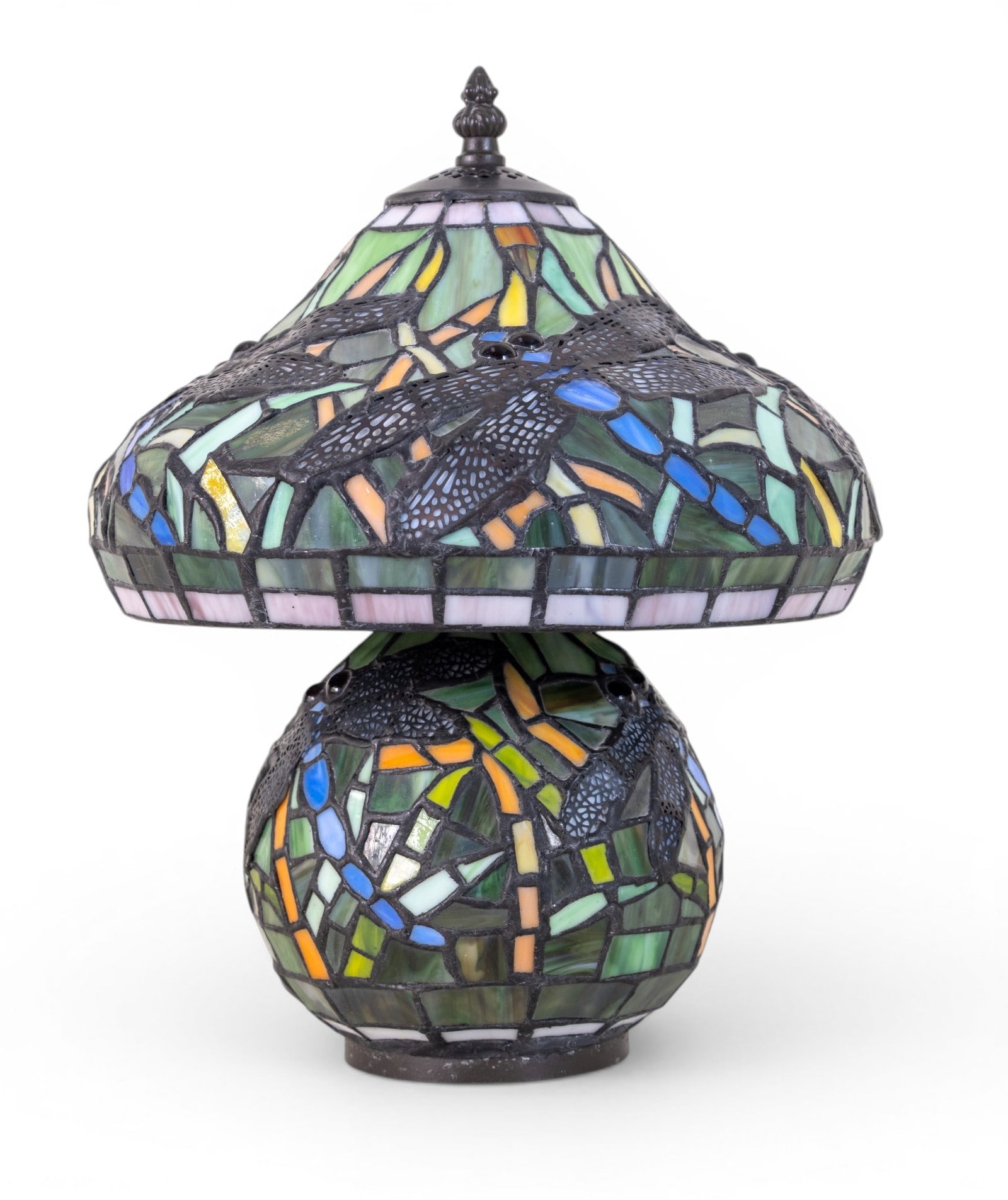 Tiffany-Style Stained Glass Dragonfly Lamp: Decorative table lamp featuring a leaded stained glass shade in the Tiffany manner, decorated with multicolored glass panels and dragonfly motifs. Measures approx. 12.5" Tall to finial x 9.25" shade d
