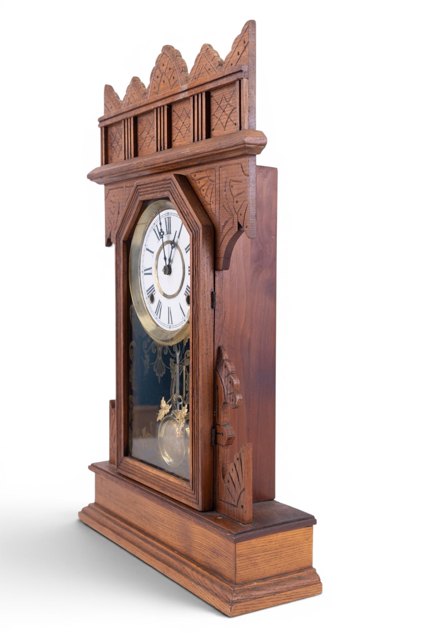 Gilbert "Salmon" Model Gingerbread Clock - 7
