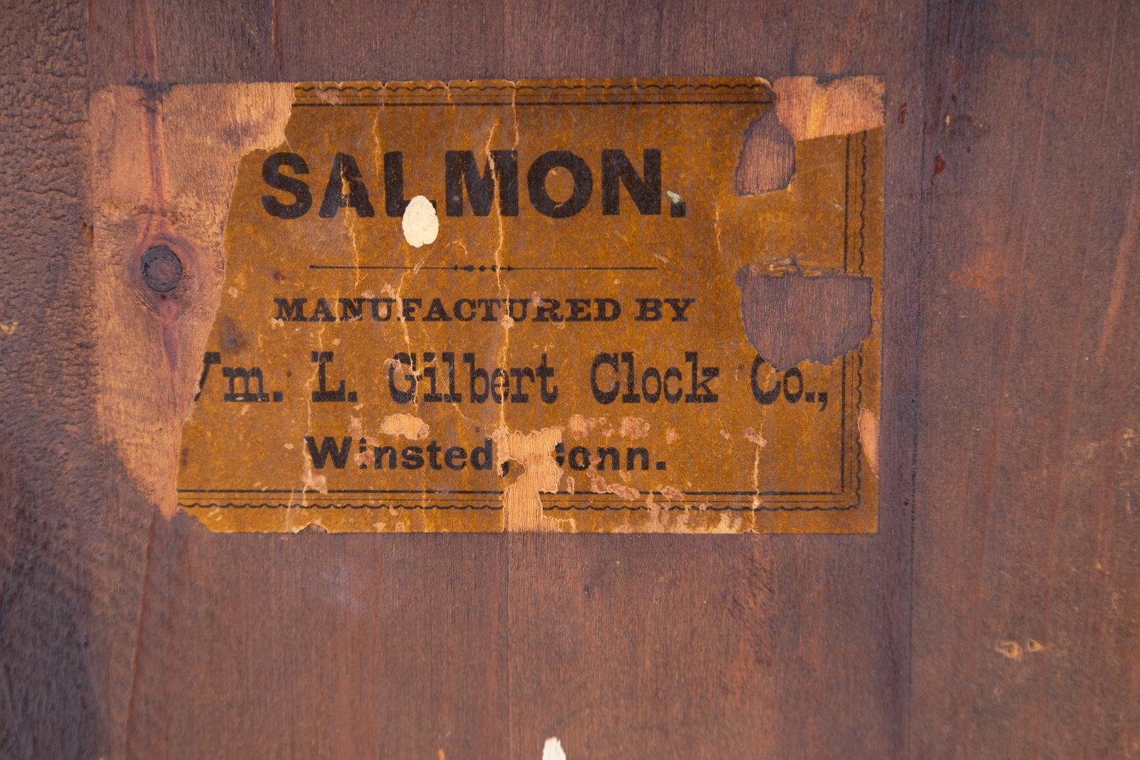 Gilbert "Salmon" Model Gingerbread Clock - 9