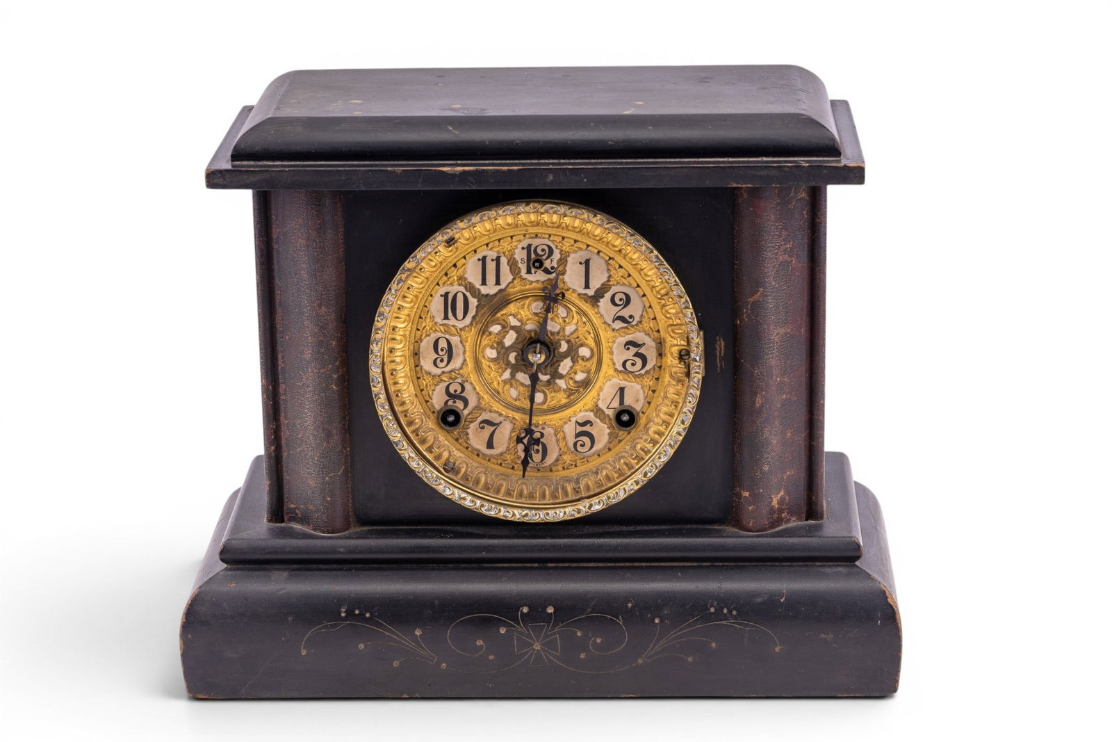 Gilbert Mantel Clock (1 of 10)