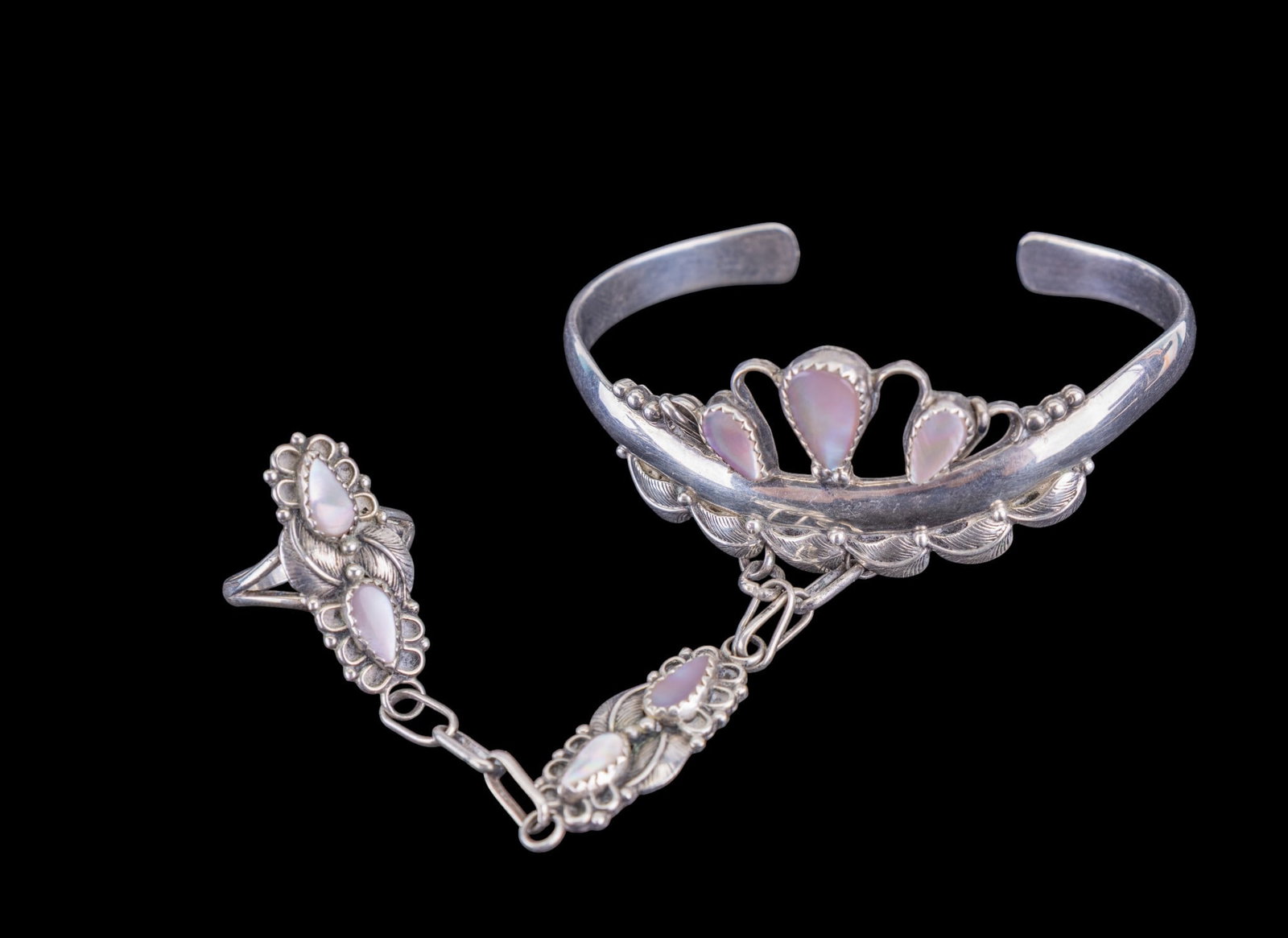 Native "Slave" / Hand Harness Bracelet - 3