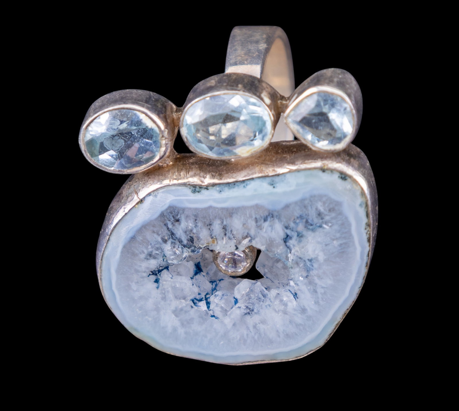 Geode and Silver Ring (1 of 5)