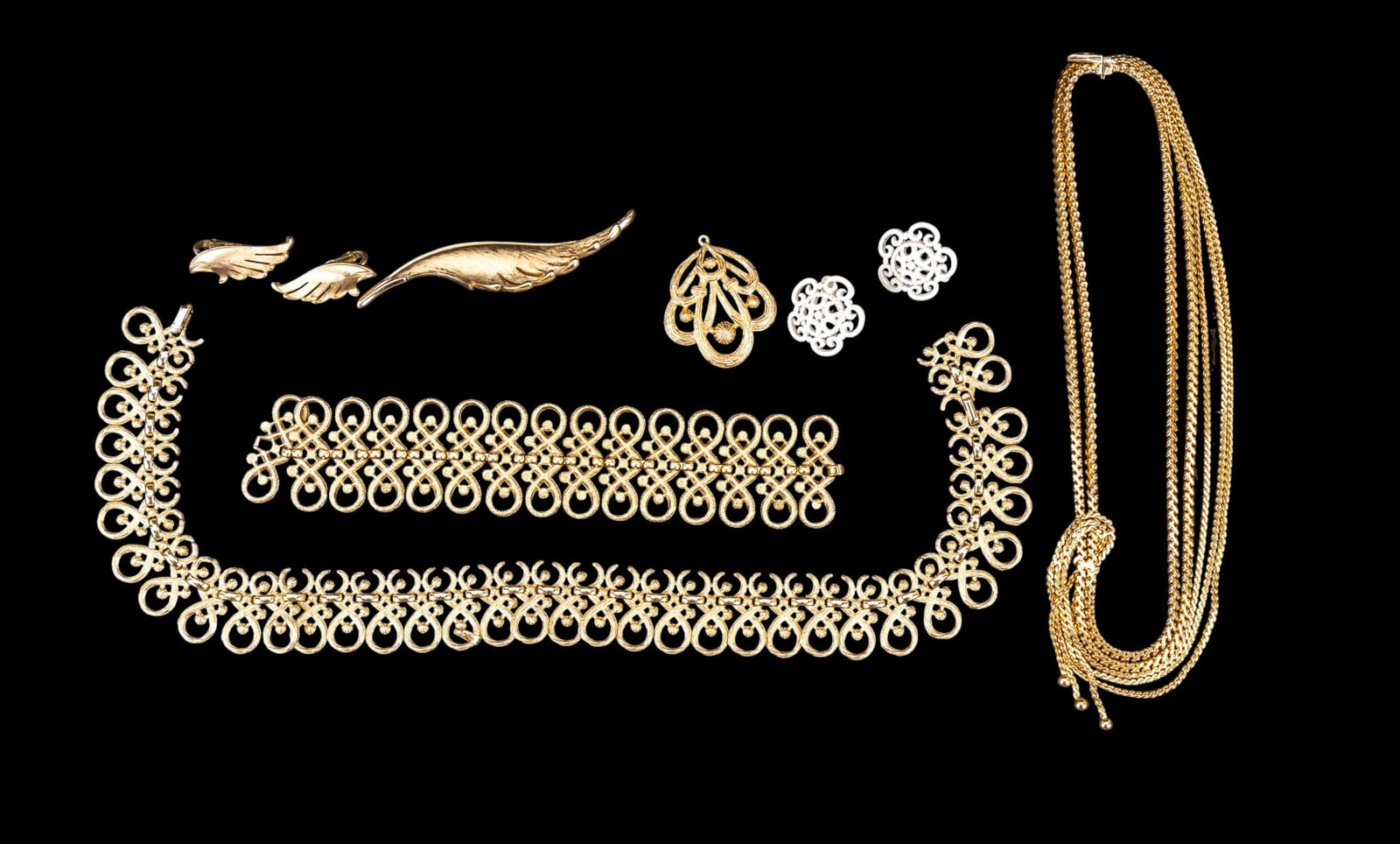 Vintage Trifari Jewelry Collection (1 of 8)