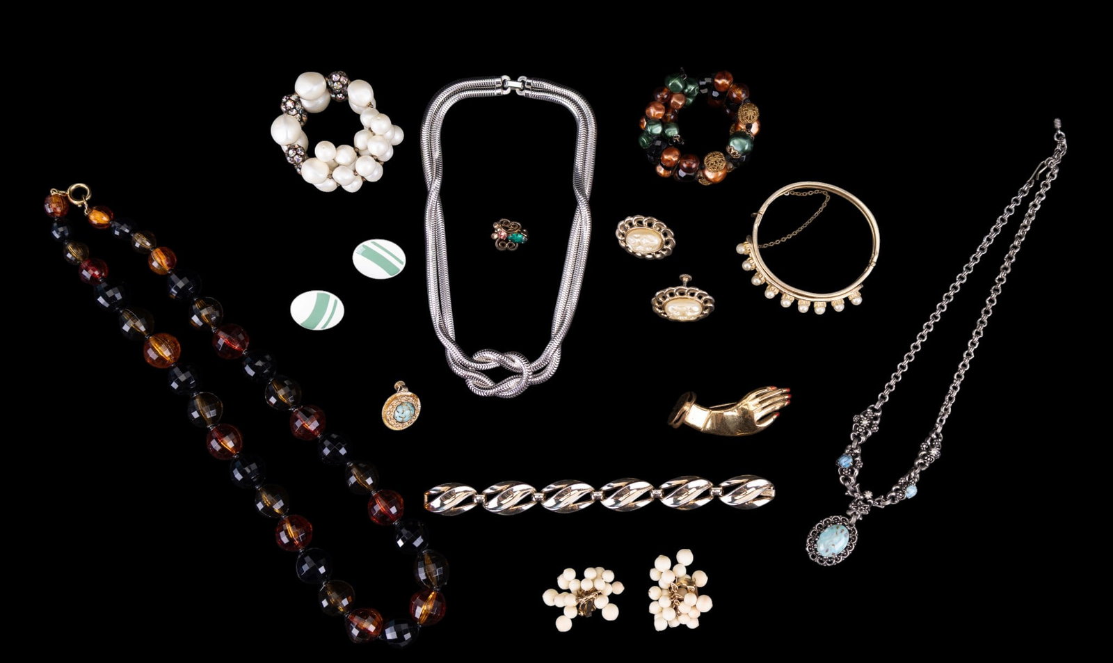 Trifari, Pot Metal, and Jewelry (1 of 9)