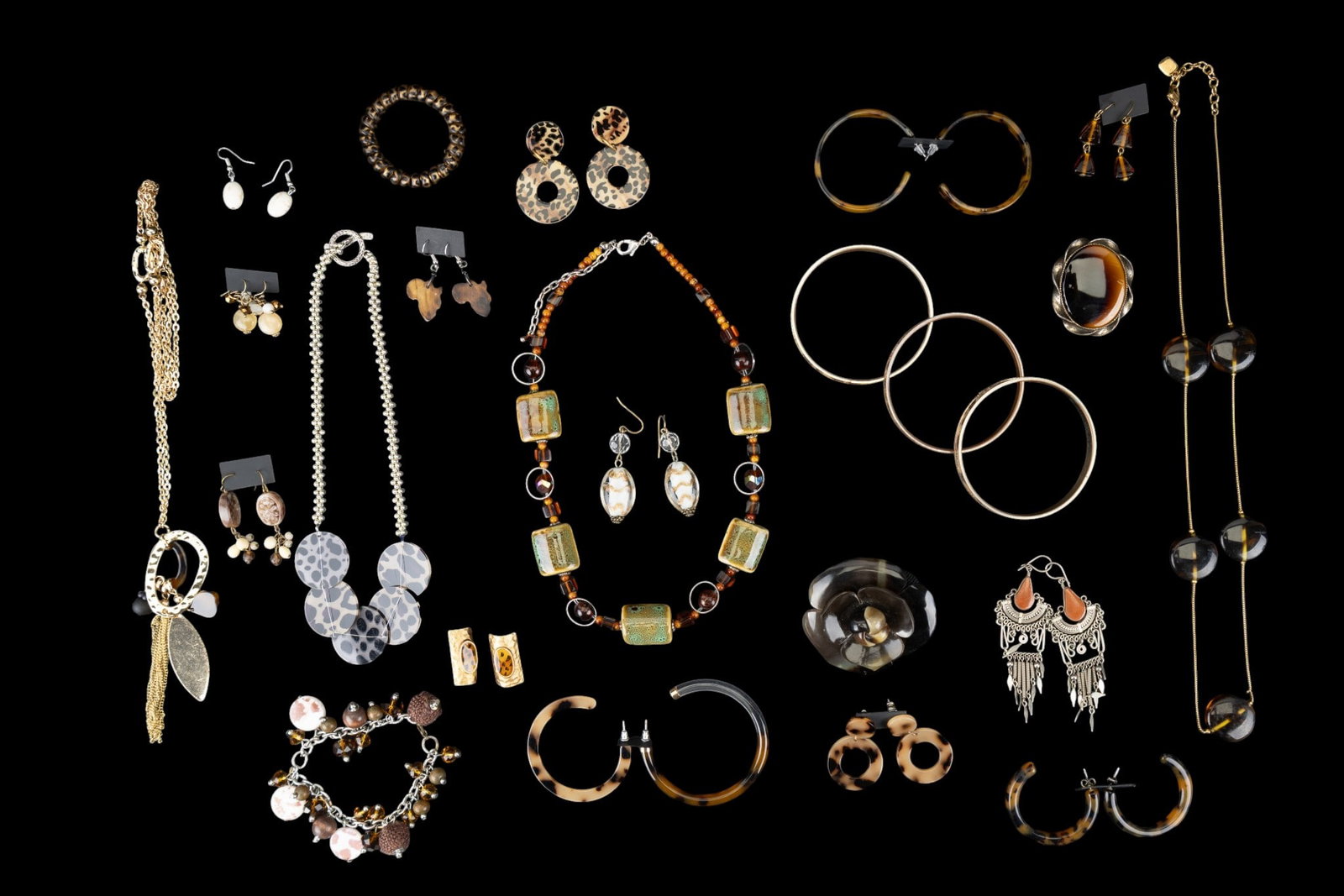 Faux Tortoise Shell & Animal Print Jewelry (1 of 13)