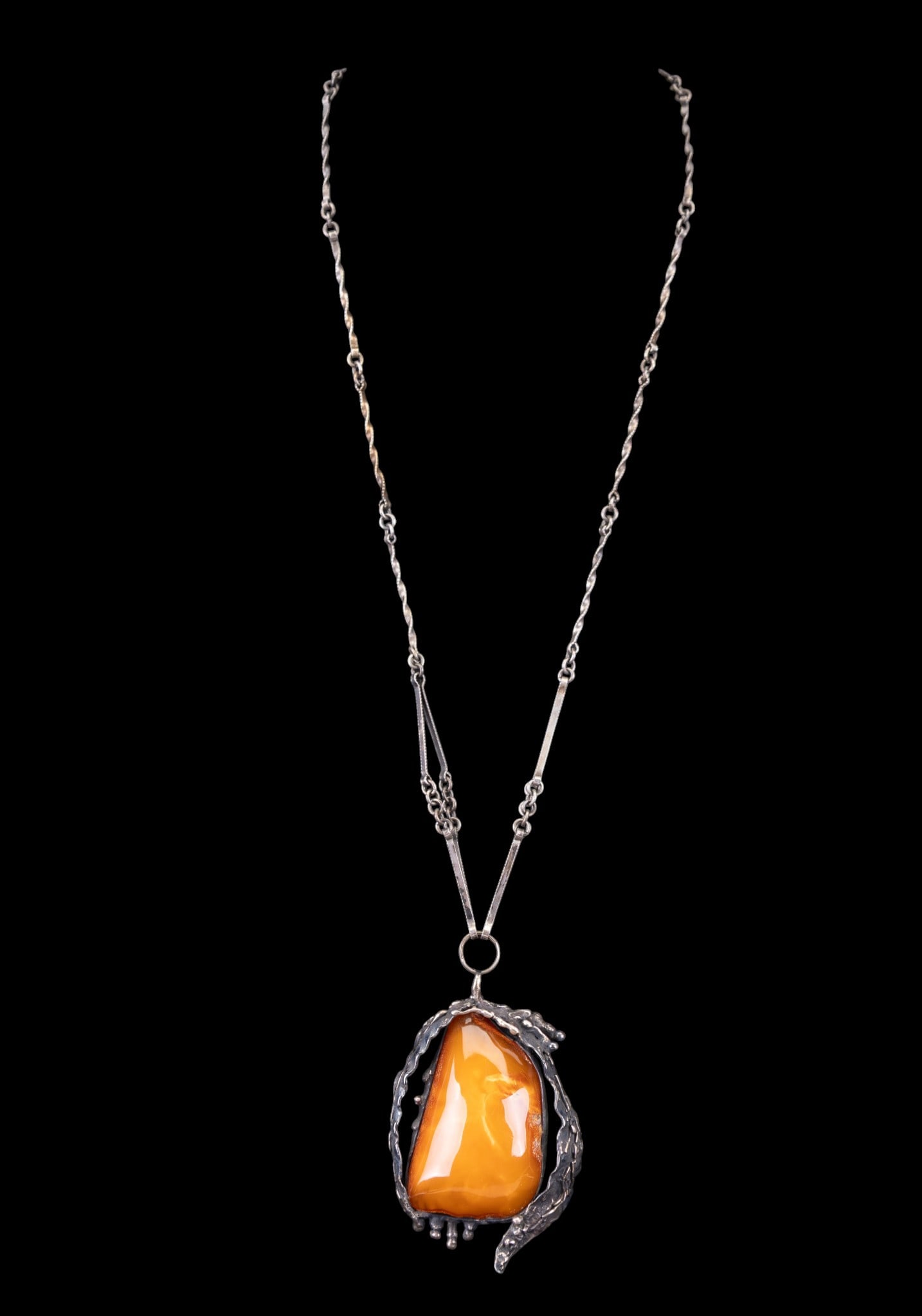 Art Nouveau Sterling Necklace Large Amber Pendant (1 of 5)