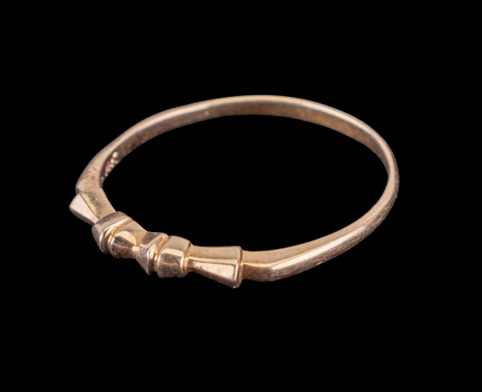 14K Yellow Gold Ring - 7