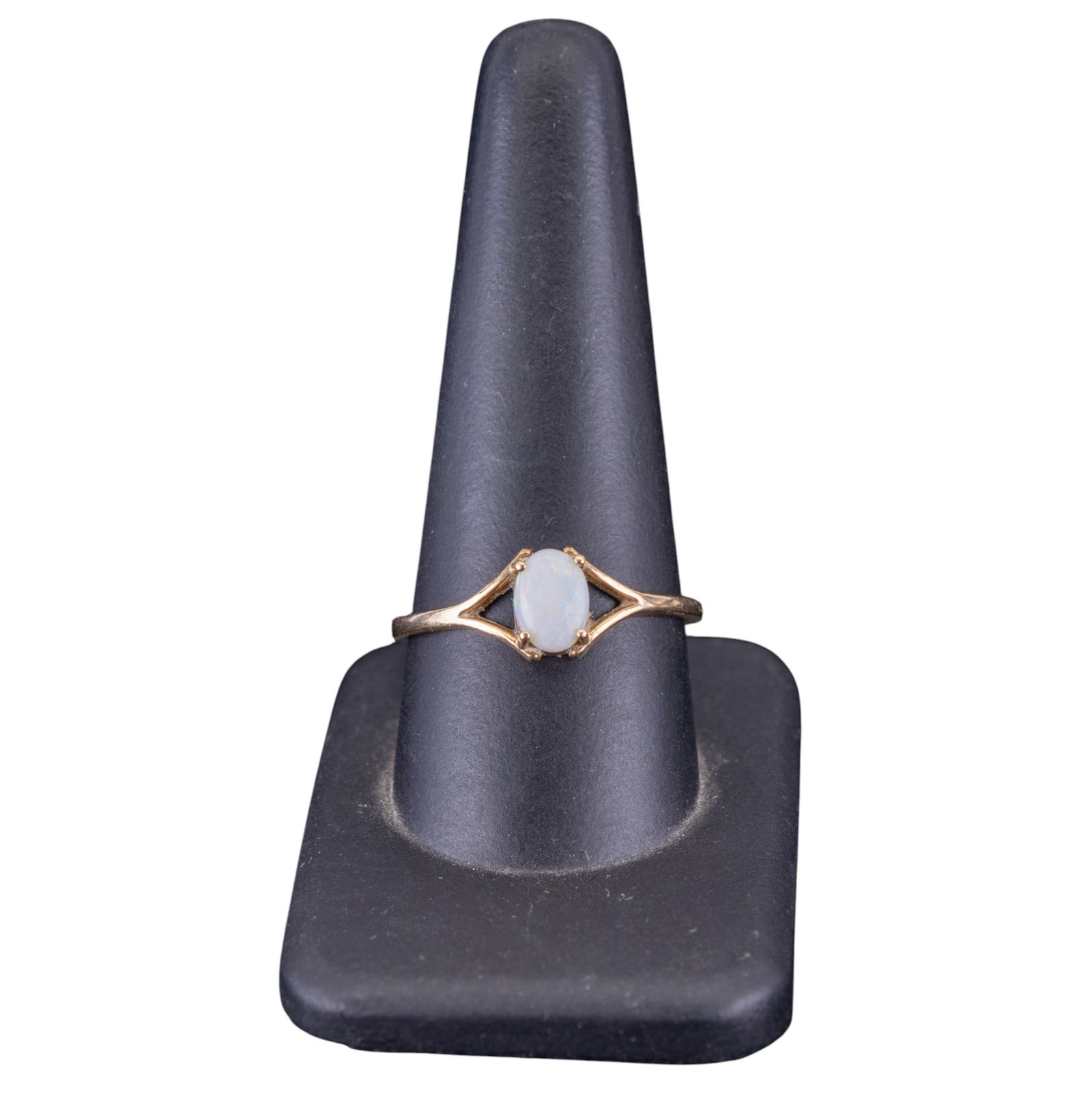10K Gold Ring w/ Opal - 3