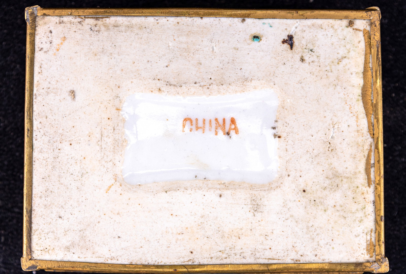 Vintage Chinese Porcelains (2 Pc.) Boxes - 12