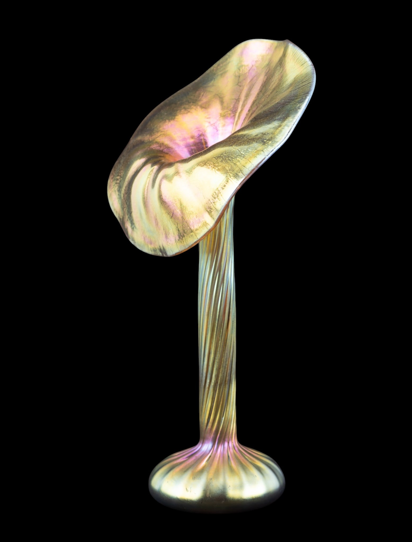 Lundburg Studios Trumpet Vase (1 of 9)