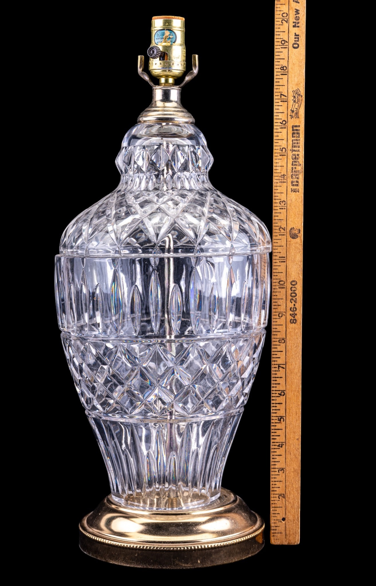 Contemporary Pressed Glass Table Lamp - 8