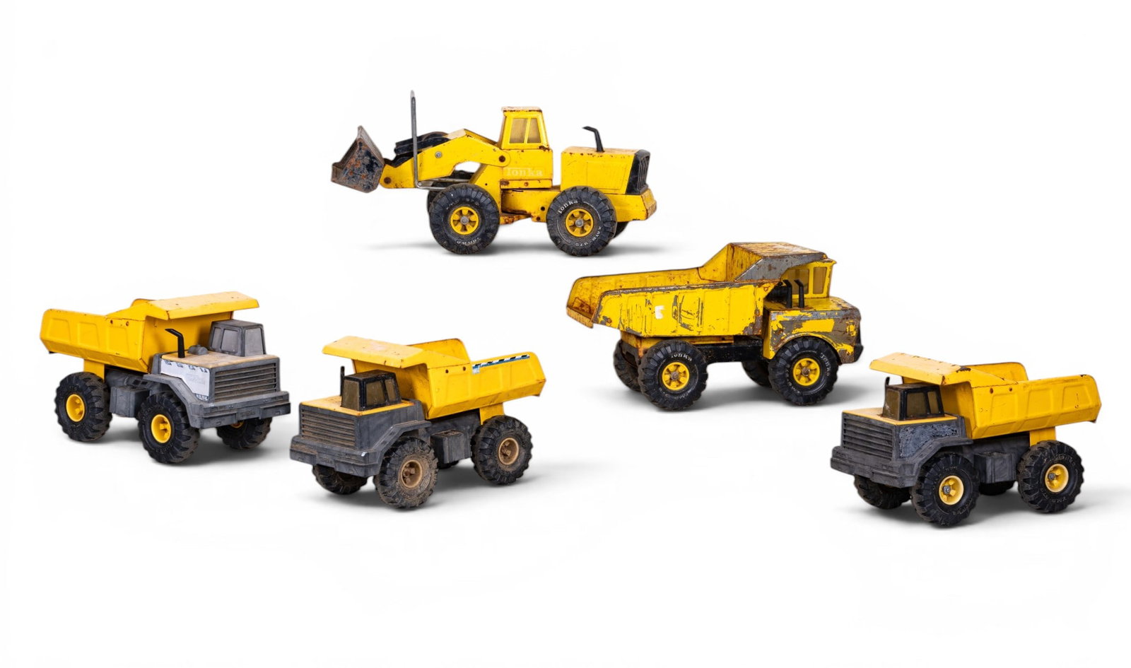 5 Vintage Large Tonka Construction Toy Trucks (1 of 16)