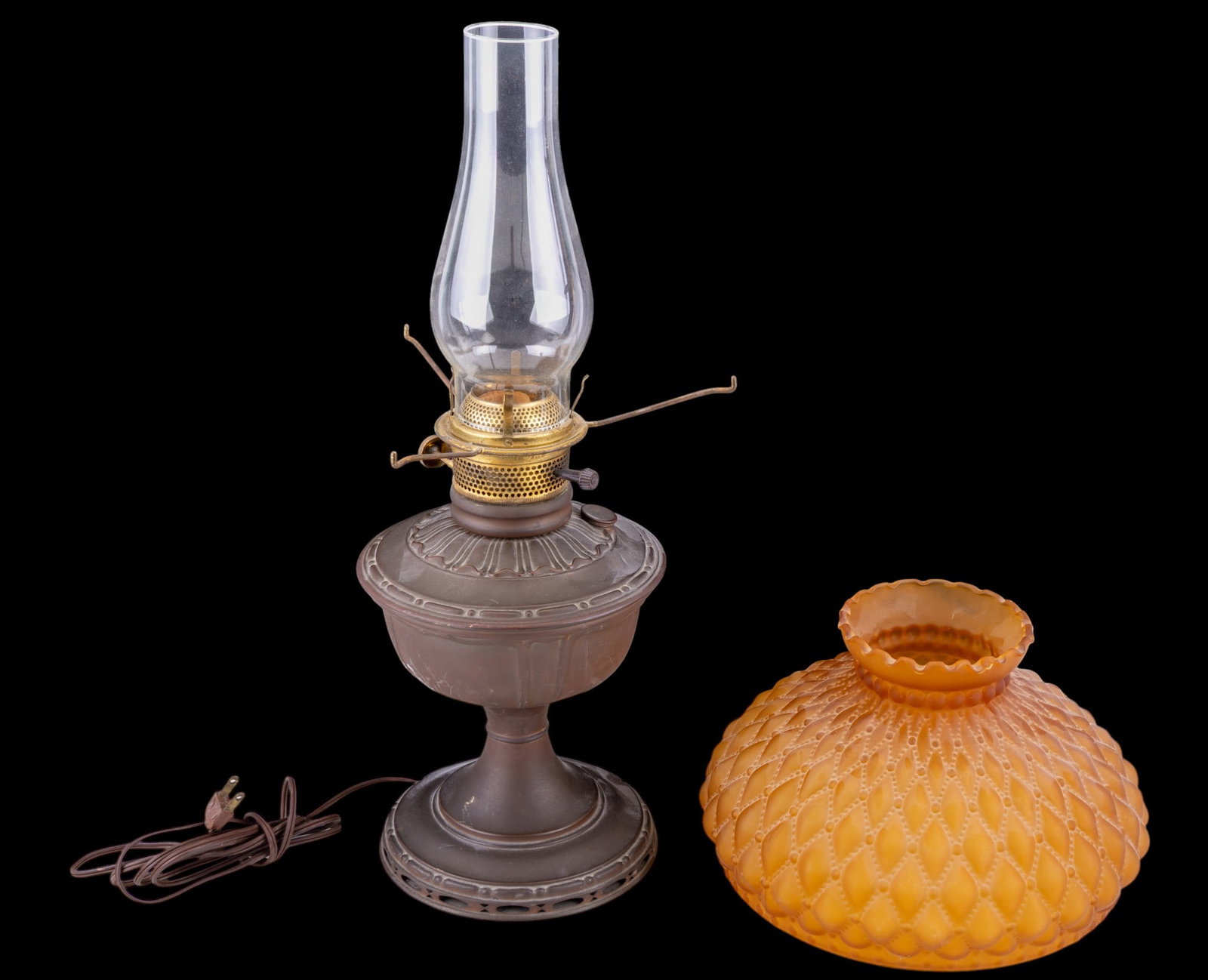 Vintage Electrified Hurricane Parlor Lamp - 11