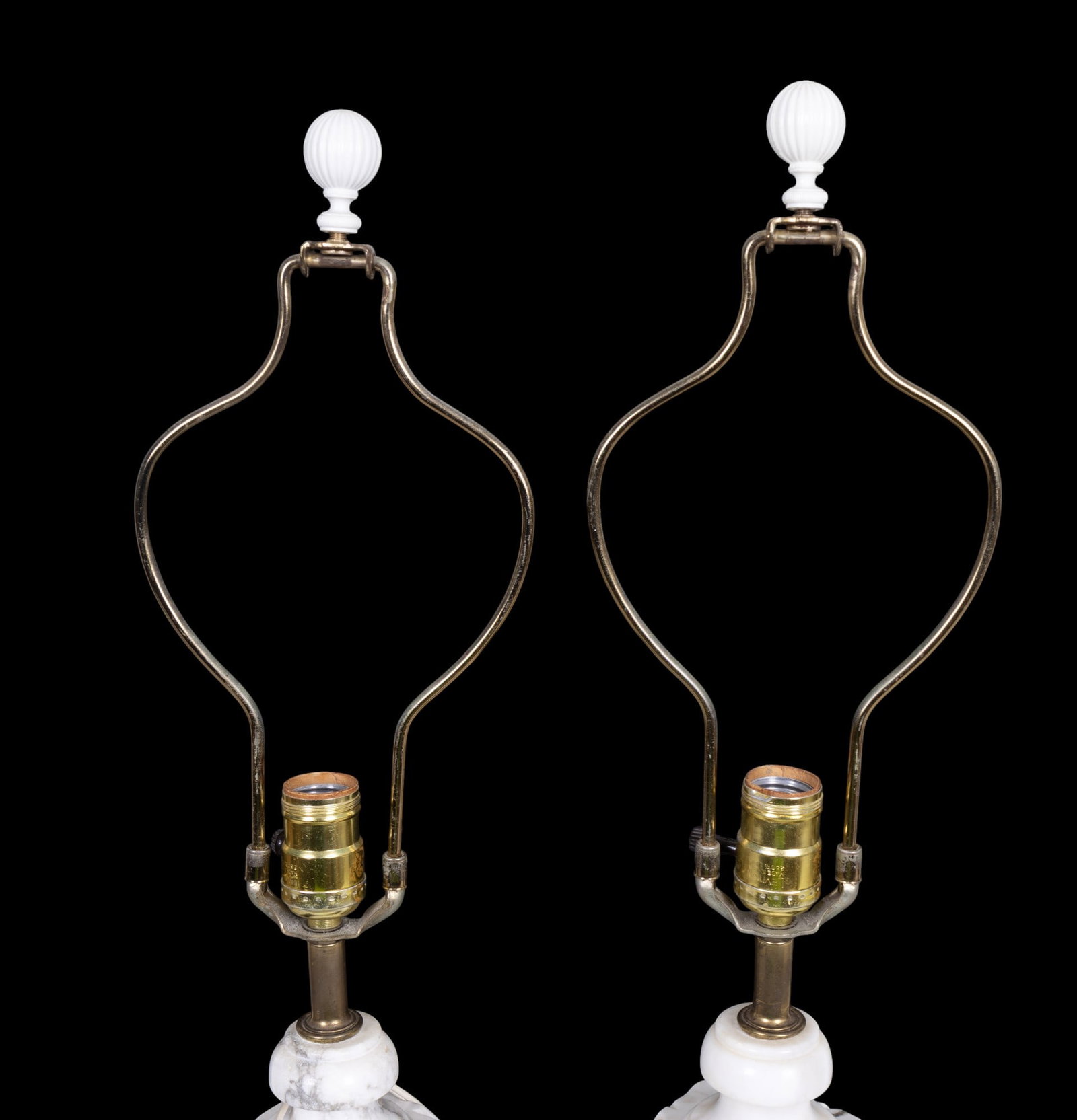Carved Alabaster Lamp Pair - 7