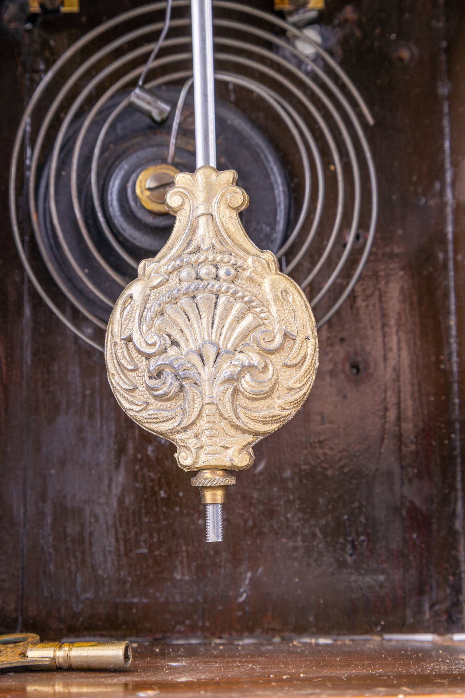 Antique Gingerbread Mantle Clock - 3