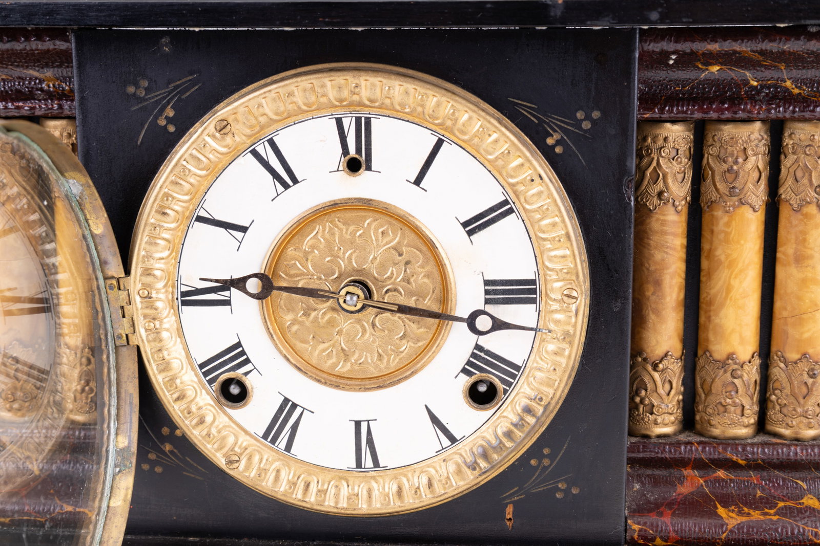 Antique Gilbert Time & Strike Mantle Clock - 4