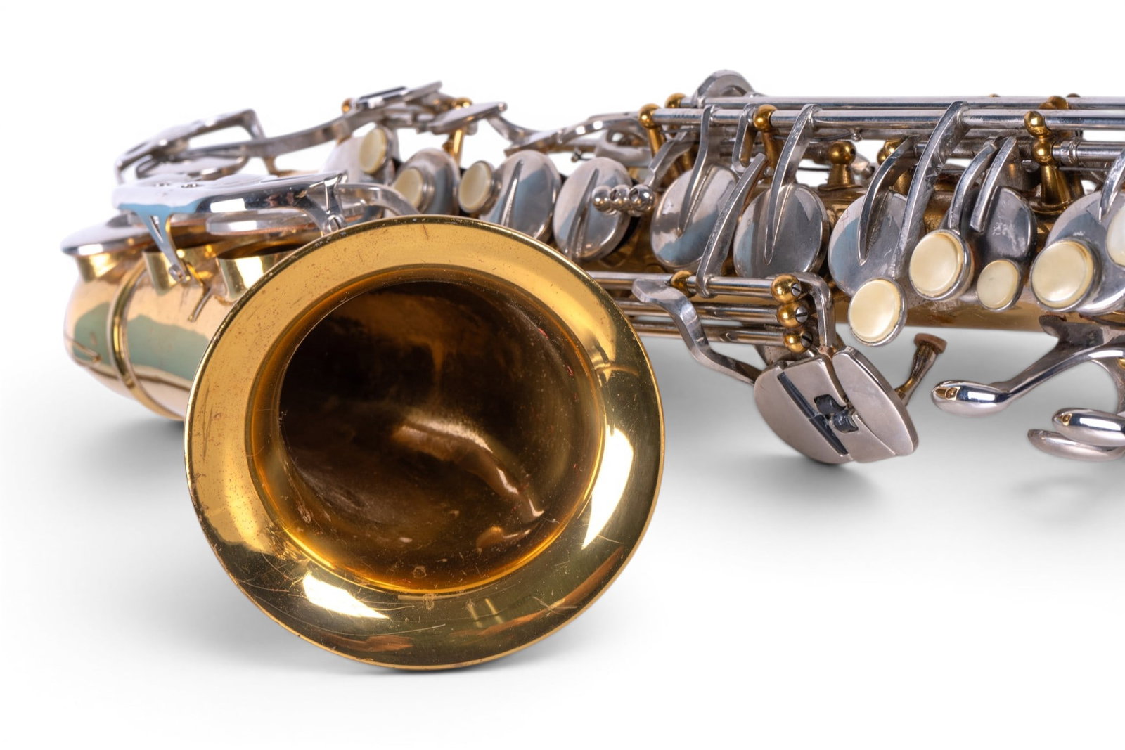 Armstrong Saxophone and Case - 4