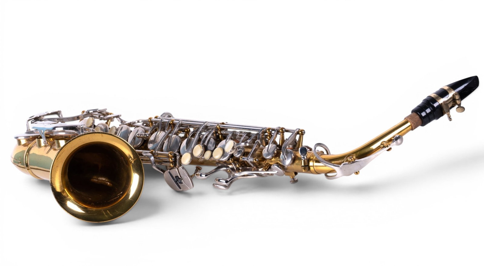 Armstrong Saxophone and Case - 5