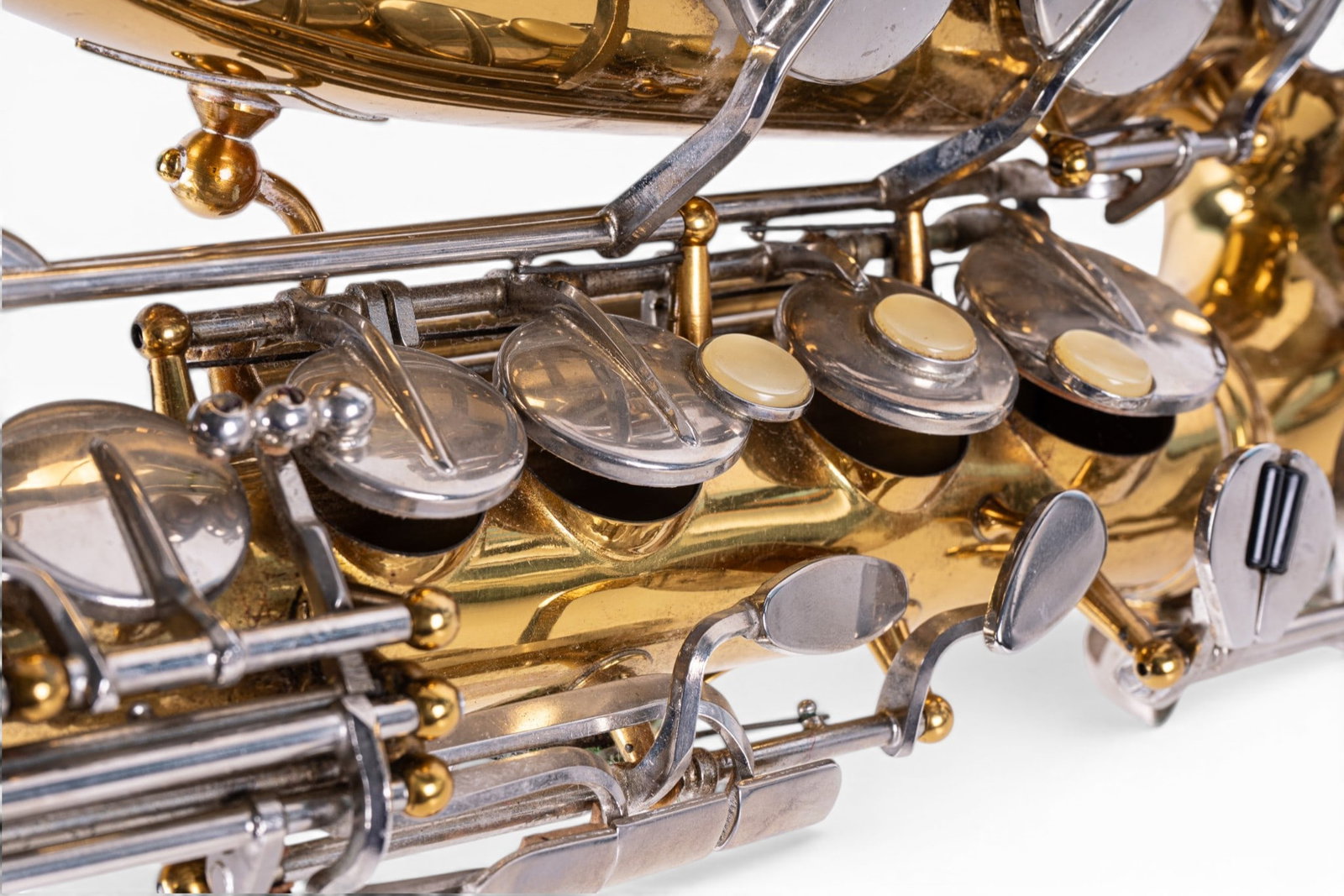 Armstrong Saxophone and Case - 6