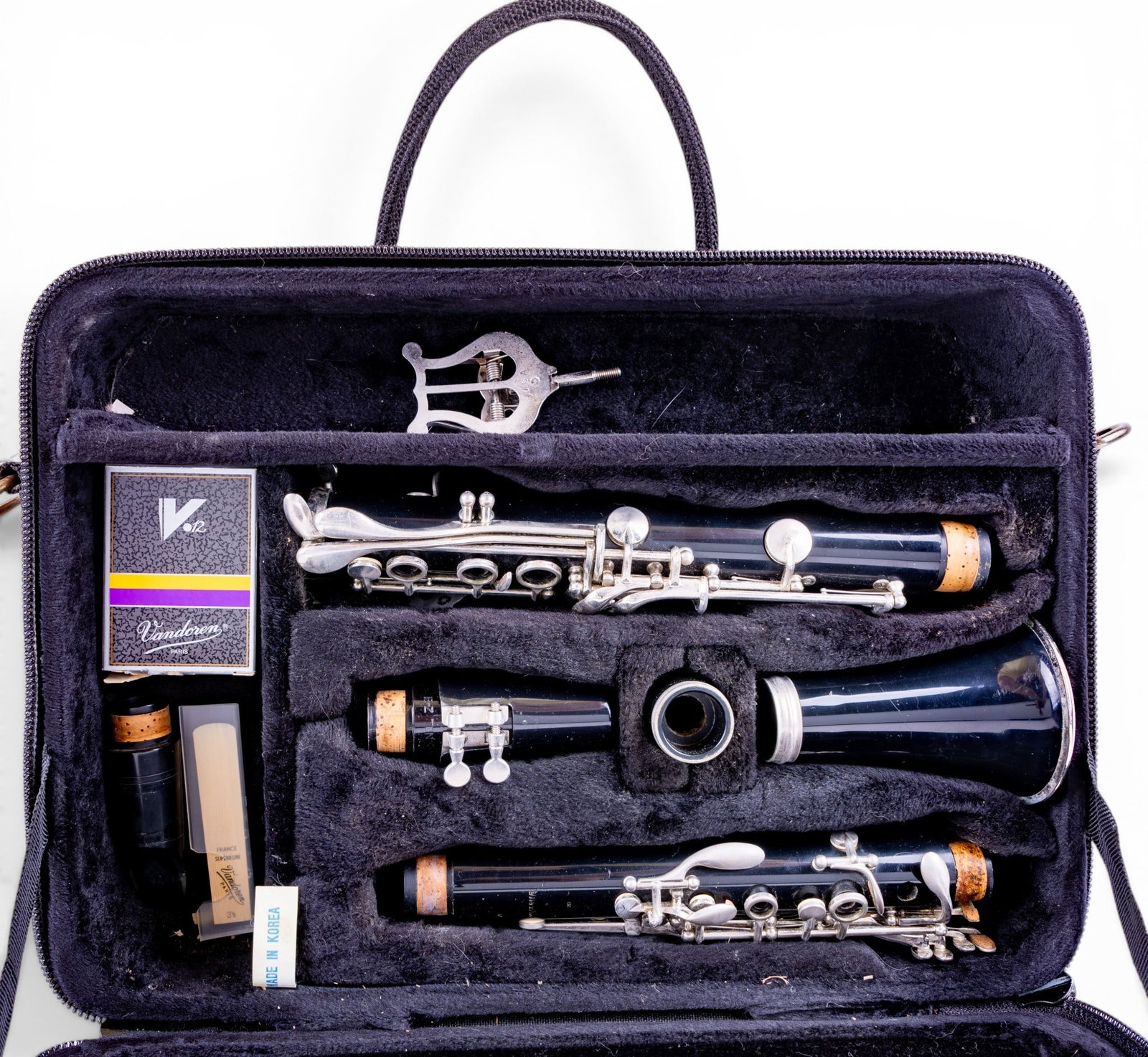 Yamaha Clarinet with Case (1 of 10)