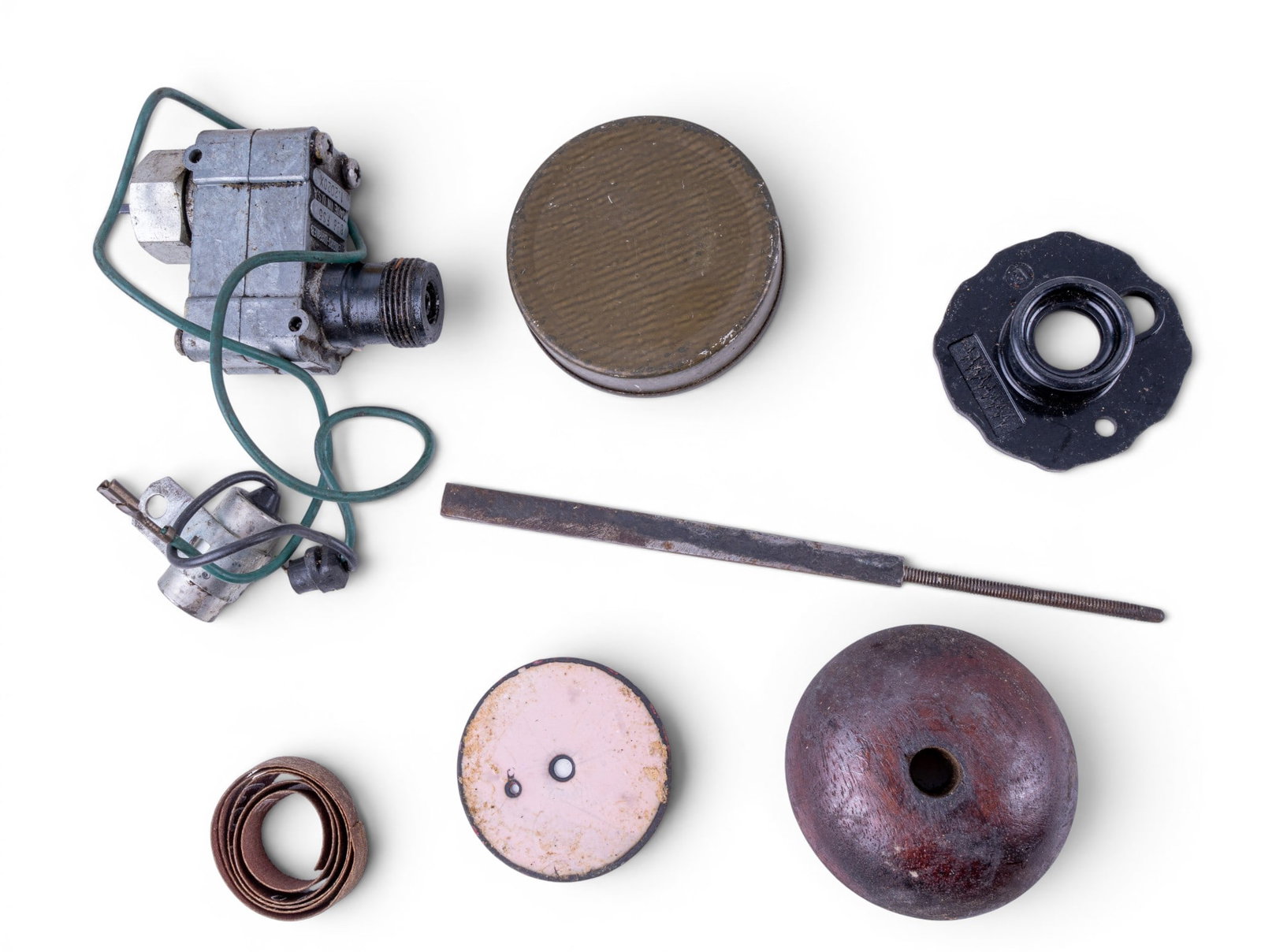 Clock Movements, Pressure Gauges, More - 6