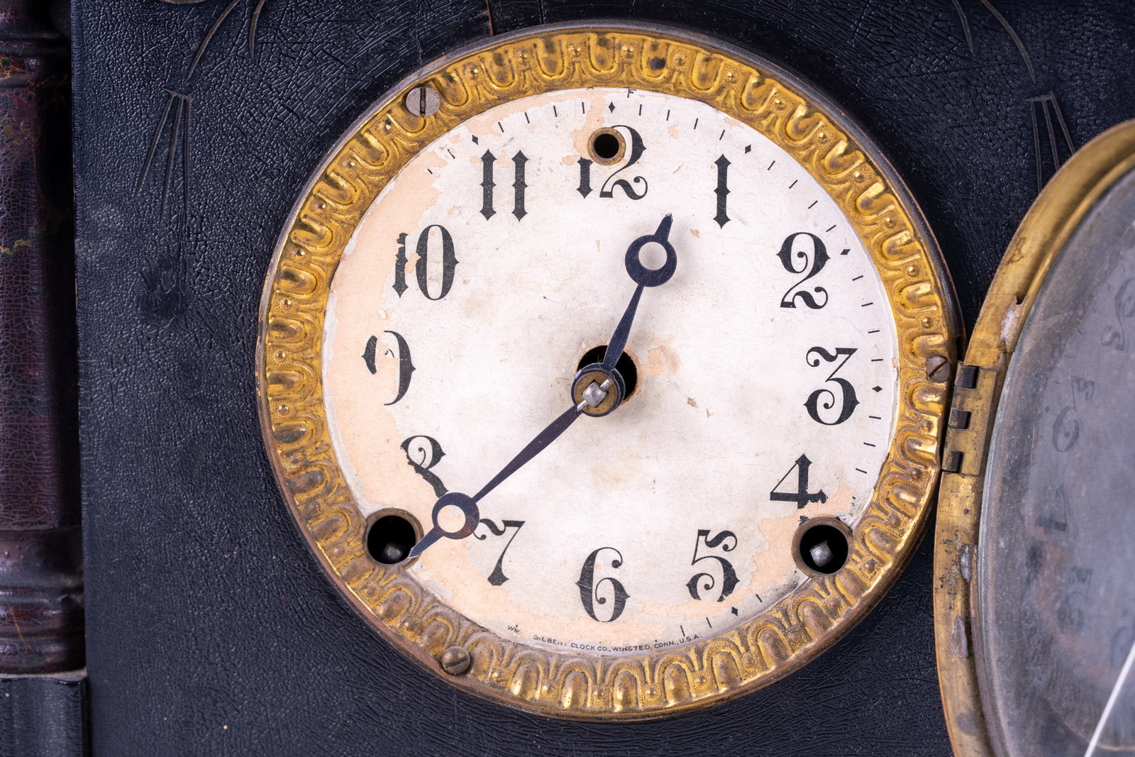 Antique Wm. Gilbert Mantle Clock - 2