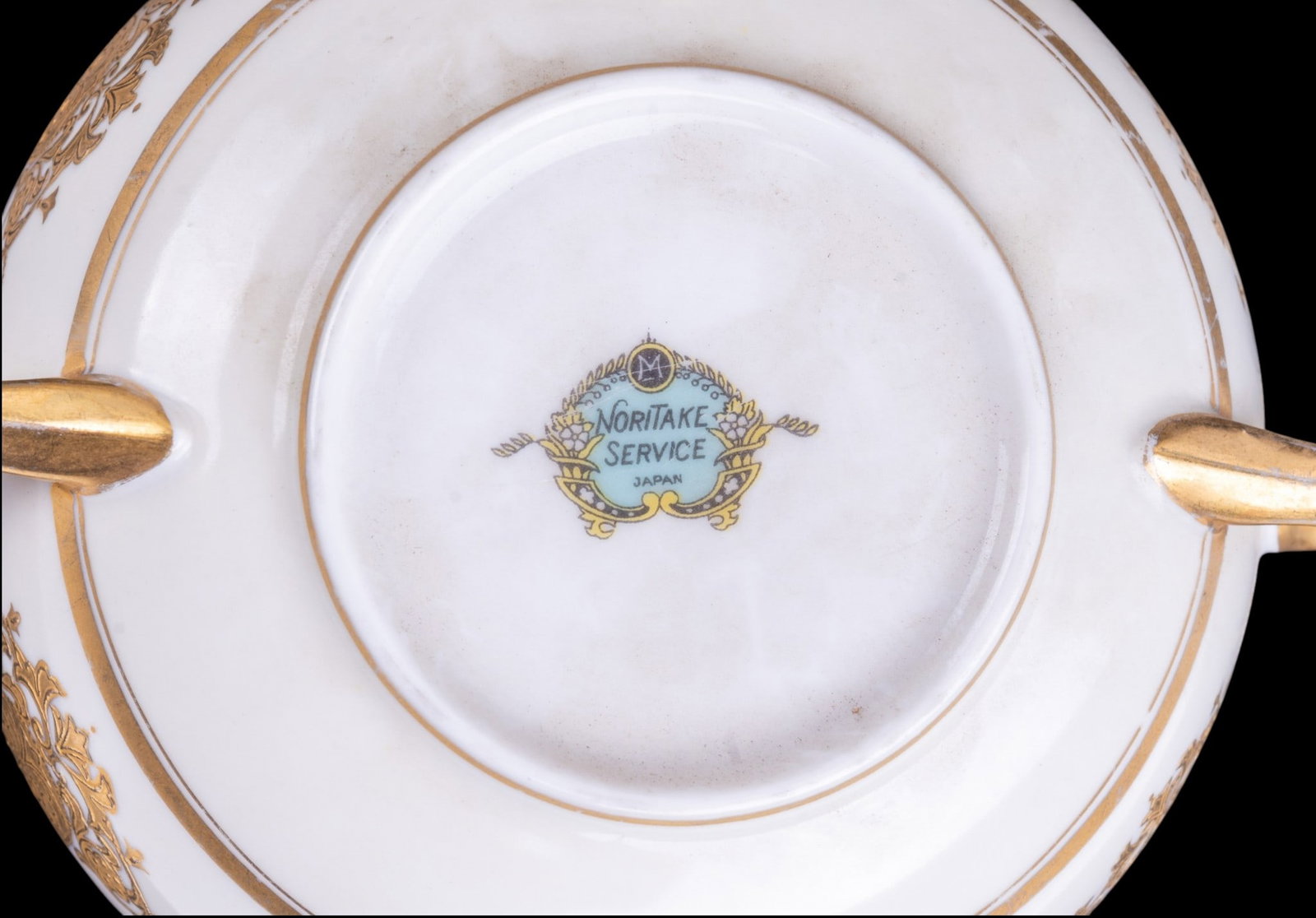 Noritake Service Japan Dishware Set - 6