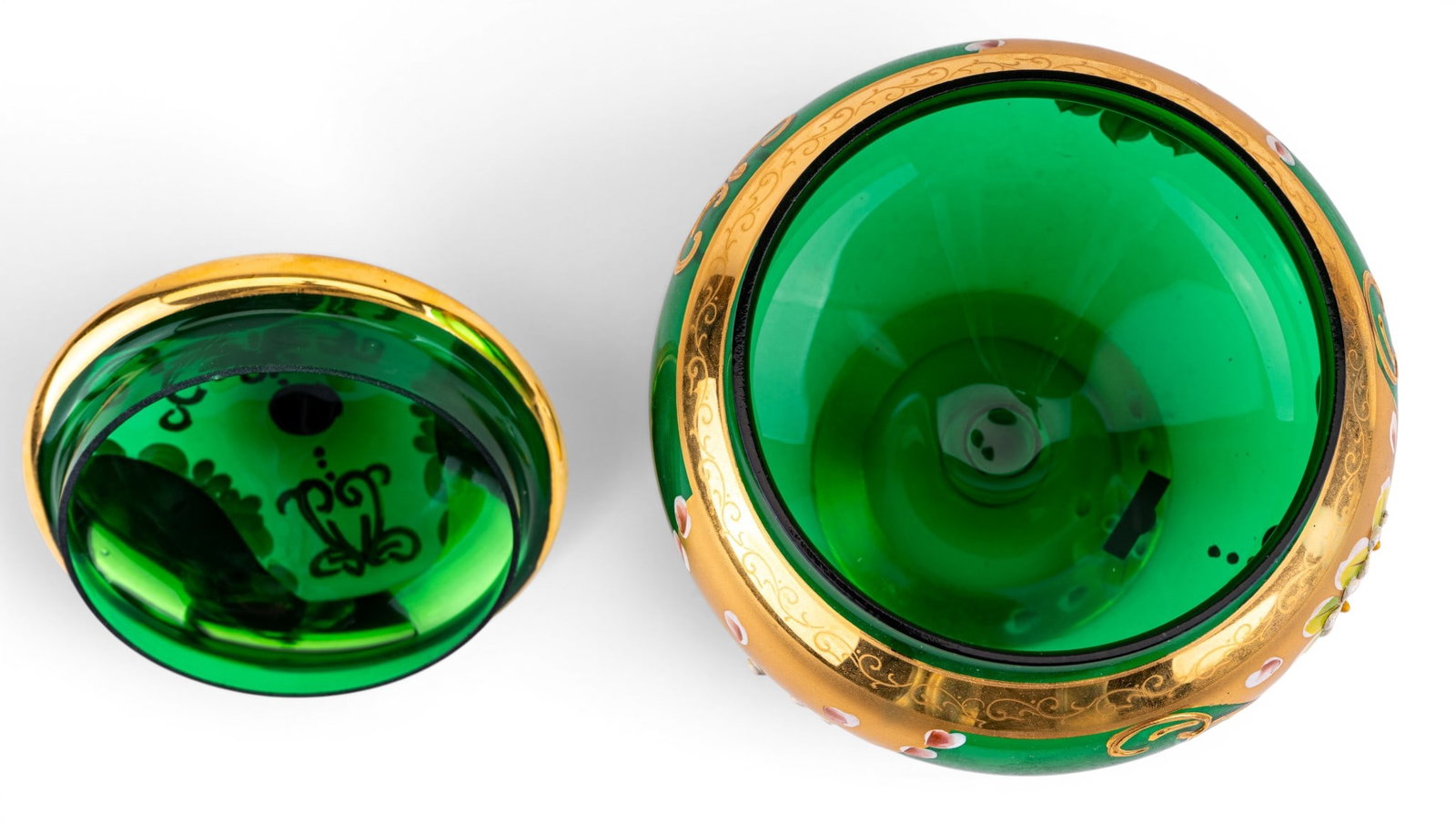 Decorative Art Glass Group - 6