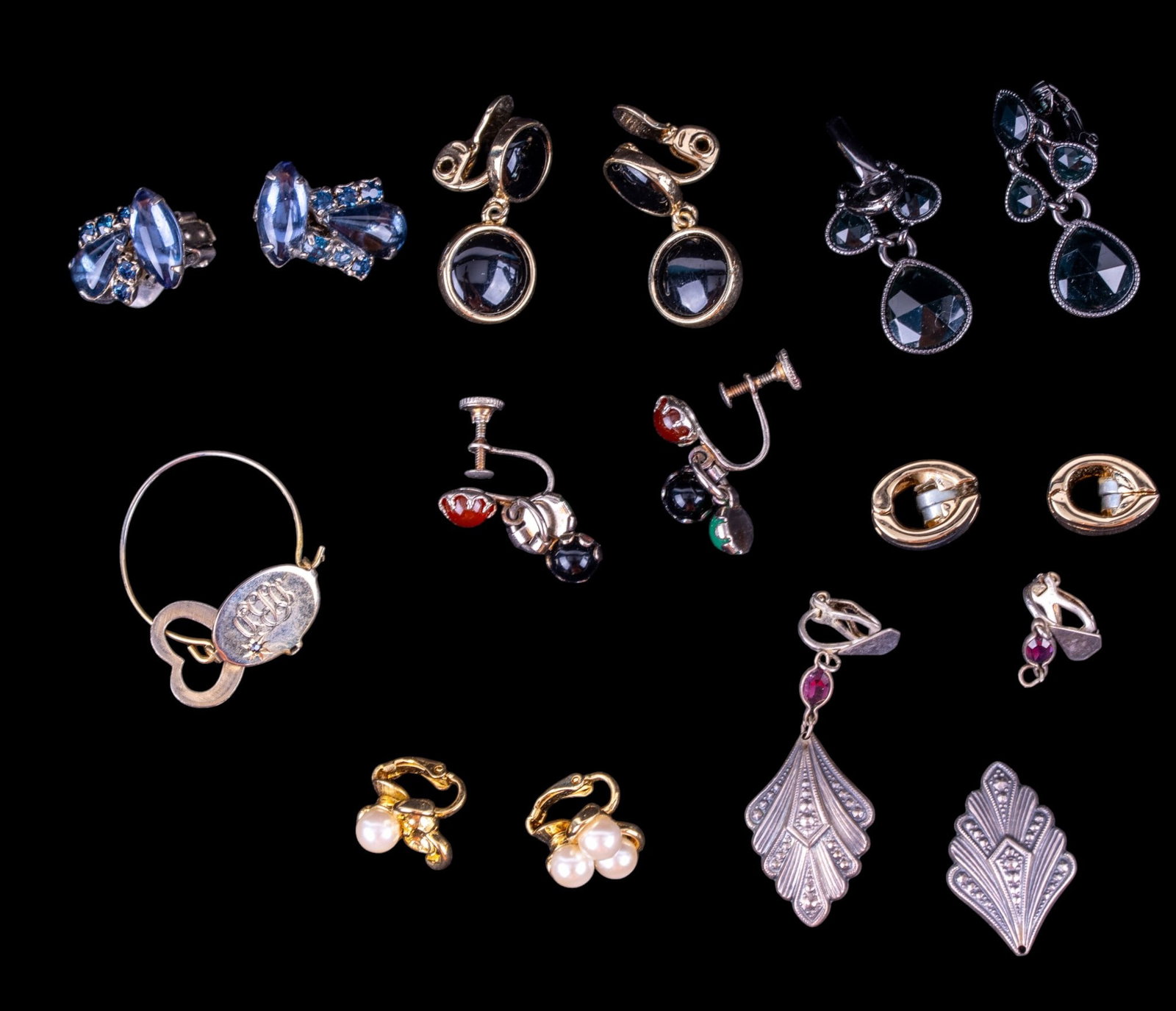 Vintage Earrings - 9