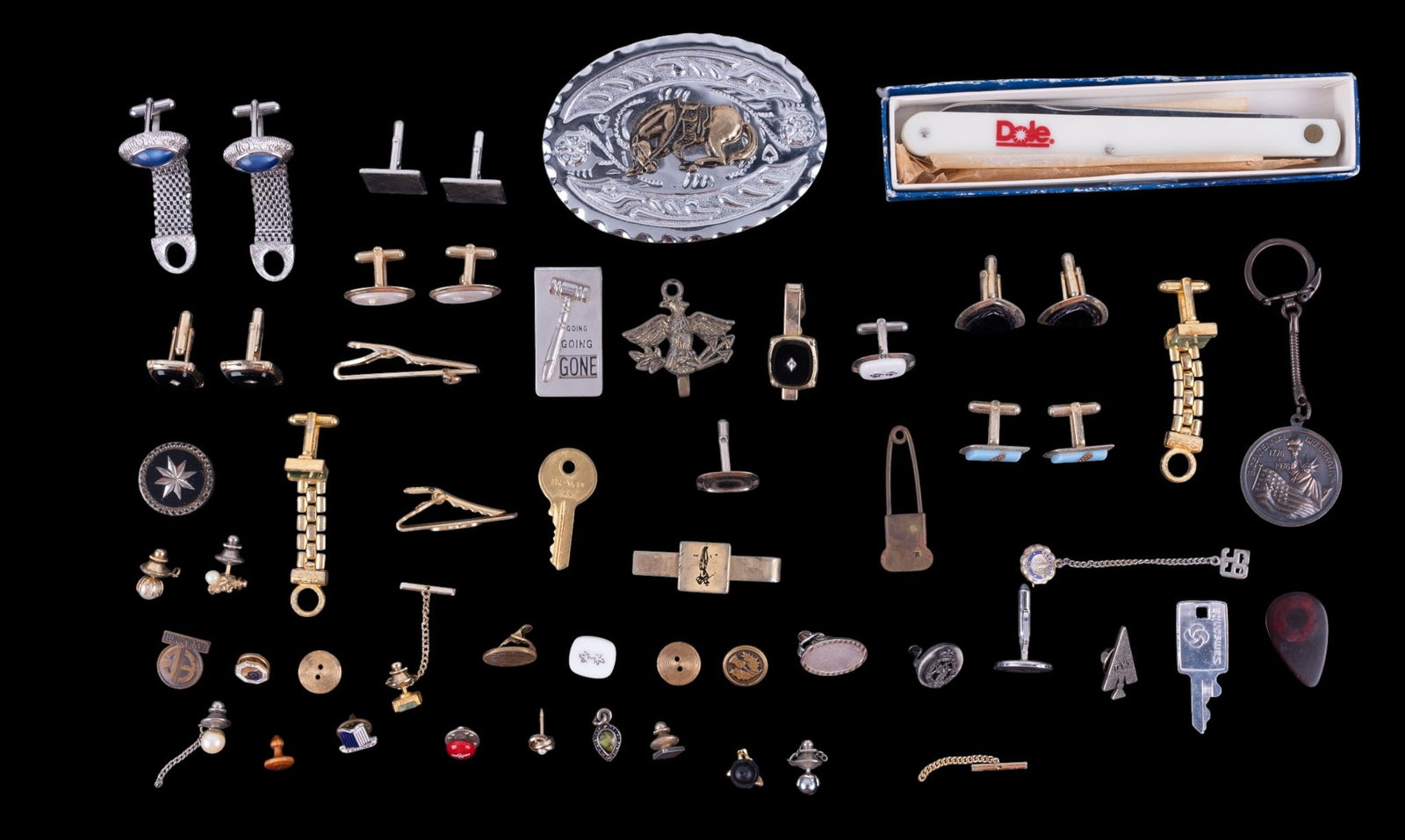 Vintage Cufflinks and More (1 of 7)