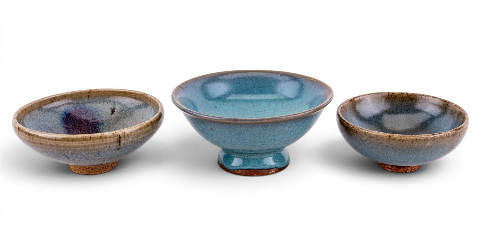 Crazed and Flambe Chinese Earthenware Tea Bowls (1 of 5)