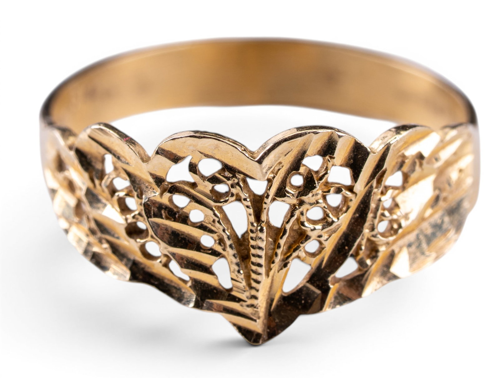 14K Gold Openwork Ring: 14k yellow gold ring featuring an openwork floral and foliate design with engraved decoration. Inside band marked " G14". Ring size US 5.5. Weighs approx. 1.6 grams.