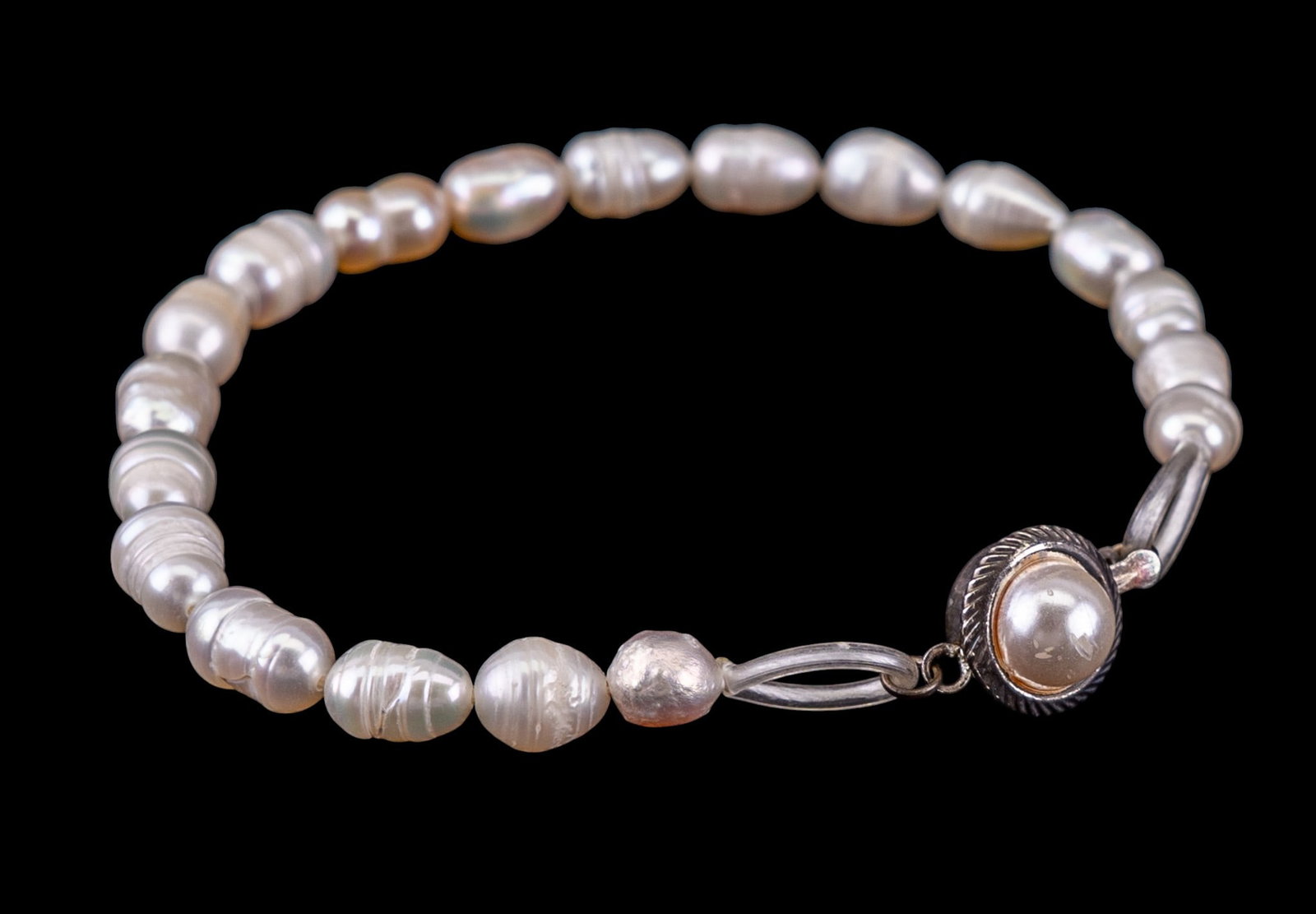 Pearl and Bead Necklaces - 9