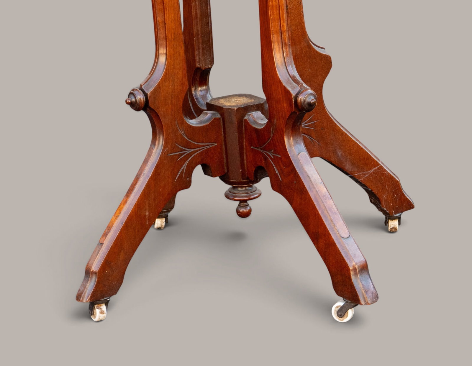 Victorian Walnut Parlor Table - 6