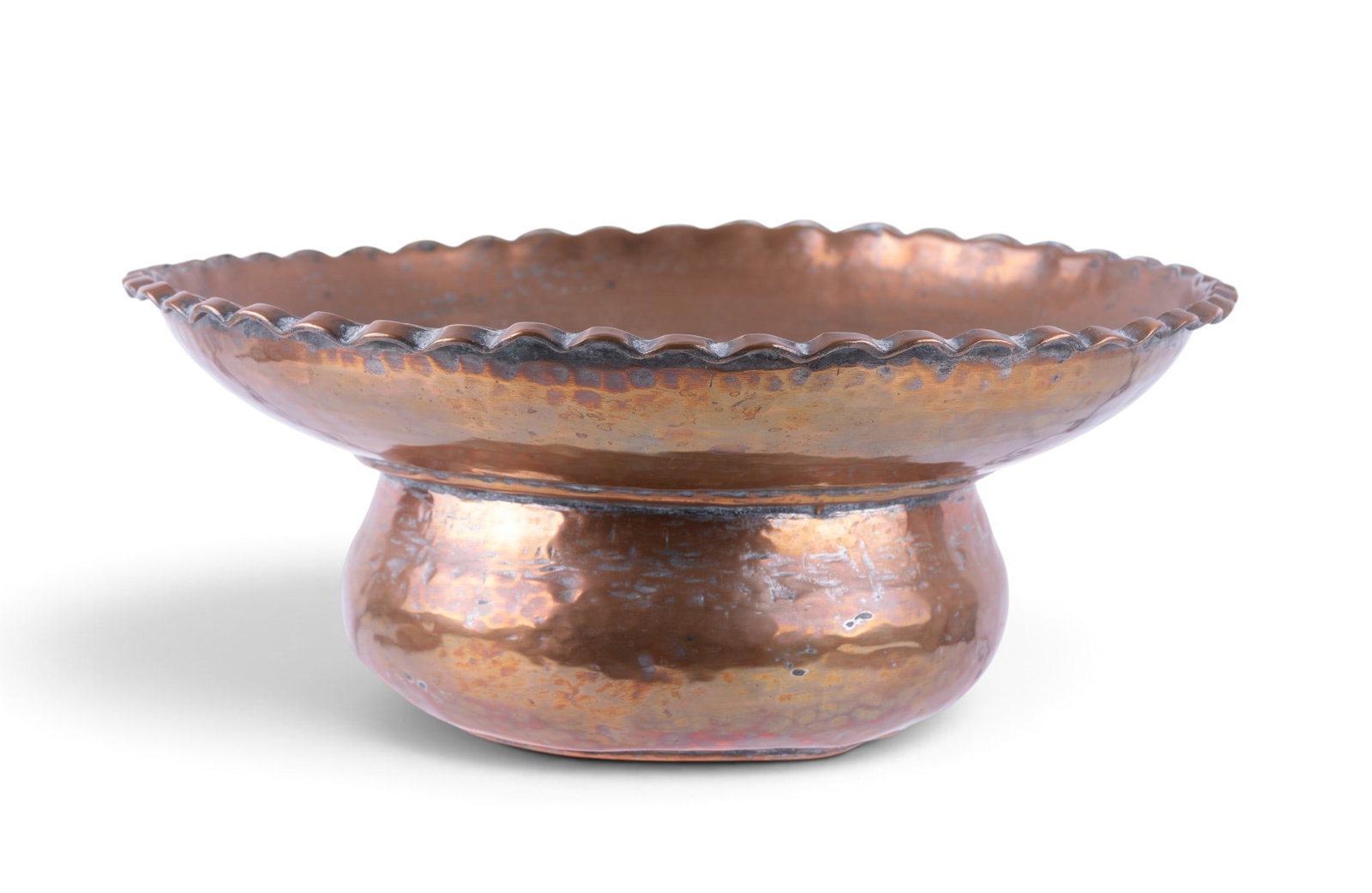 Antique Persian Hammered Copper Spittoon: Hammered copper jardiniere, or spittoon, featuring a scalloped edge along the top trim. Bowl rests on a raised pedestal base. Originates from Persia region, likely mid-1800s. Pieces like this were com