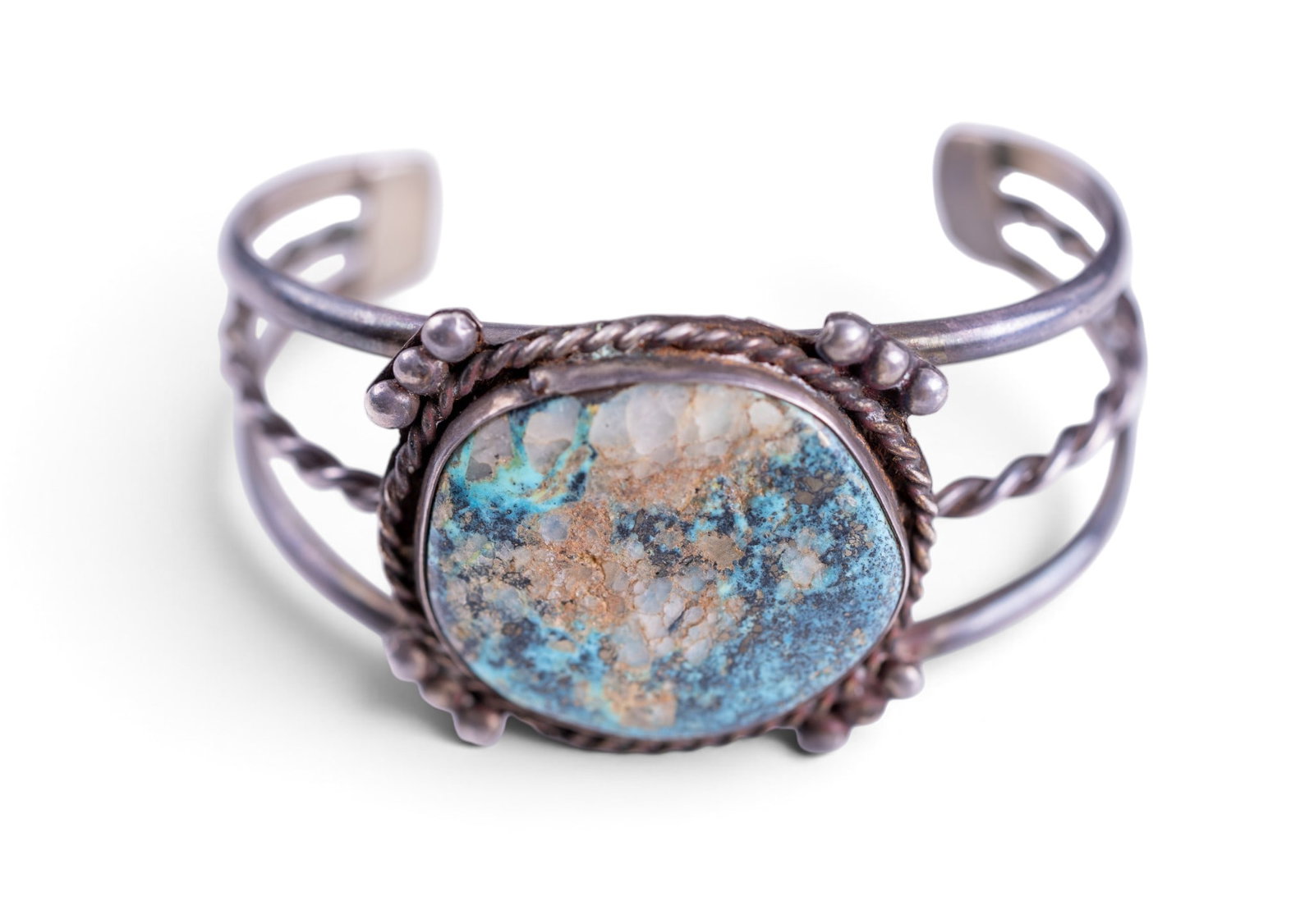 Turquoise and Silver Bracelet (1 of 5)