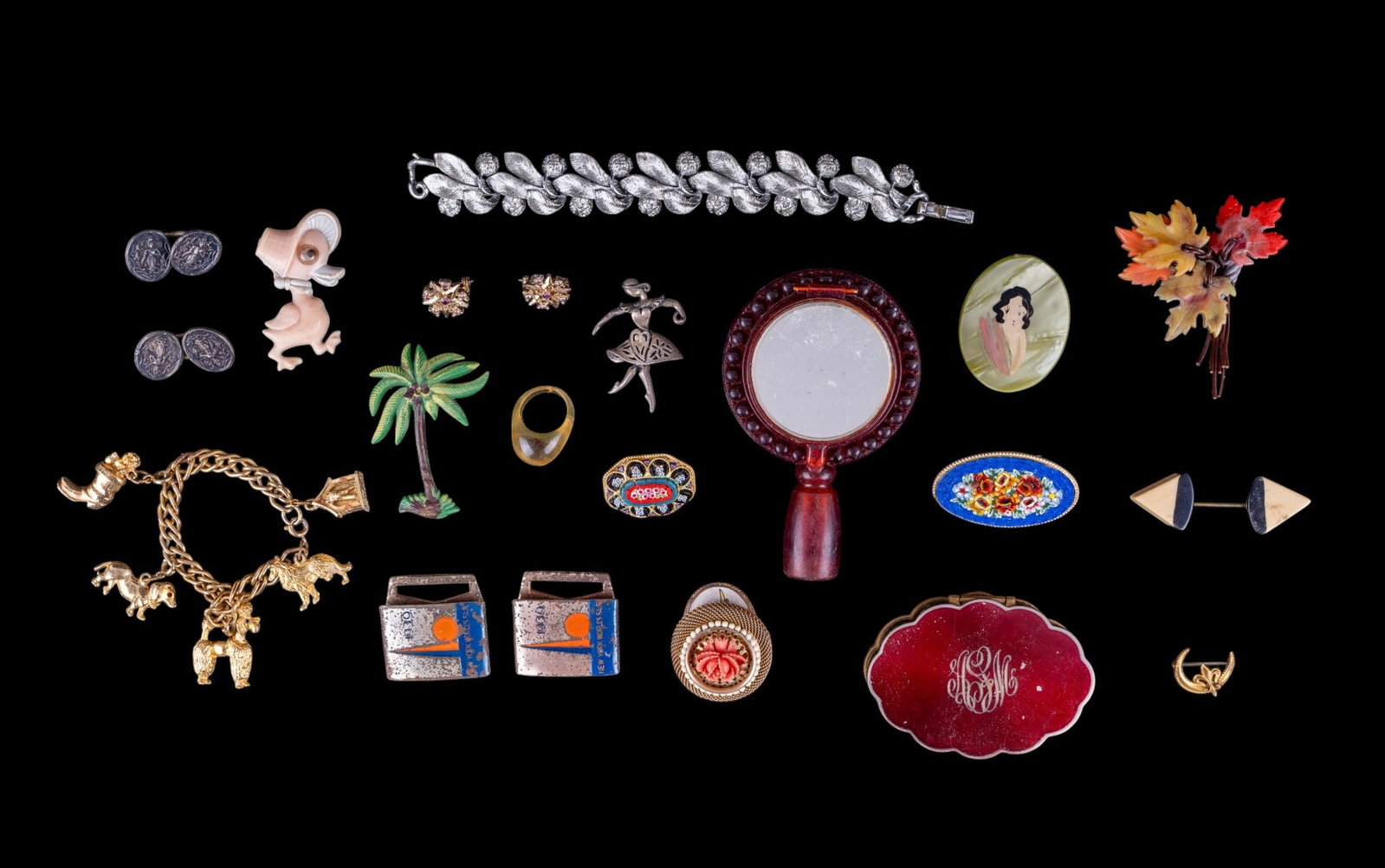 Vintage Compact and Jewelry (1 of 13)