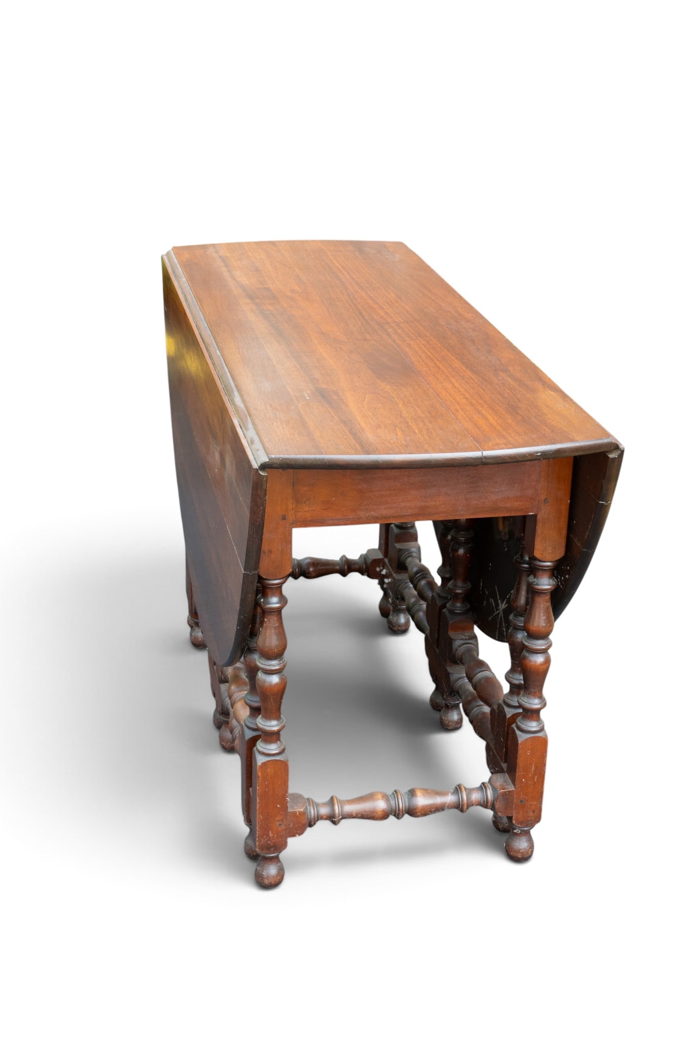 Wallace Nutting Gate Leg Drop Leaf Table - 6